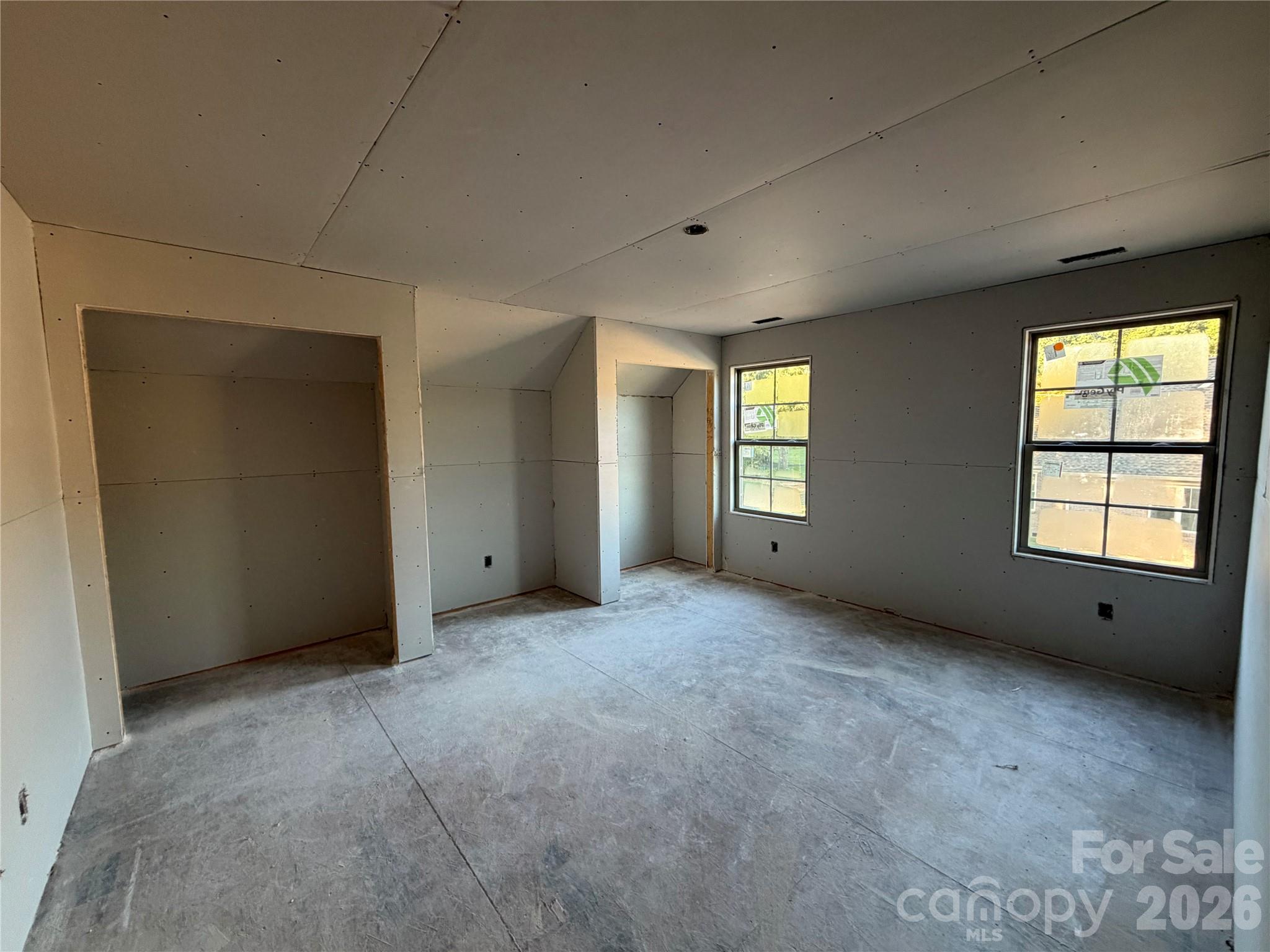 320 Downing Drive Property Photo 12