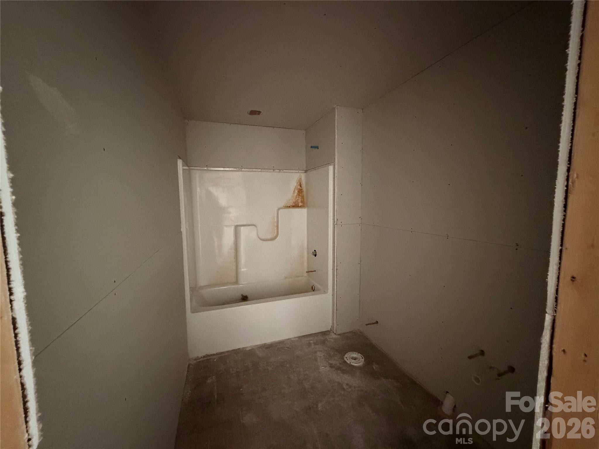 320 Downing Drive Property Photo 13