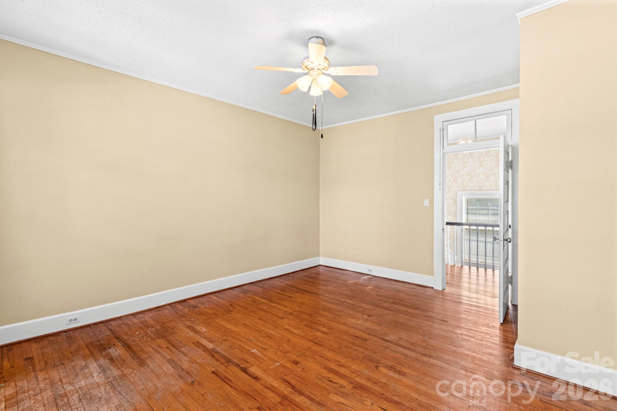 309 N Ellis Street Property Photo 33