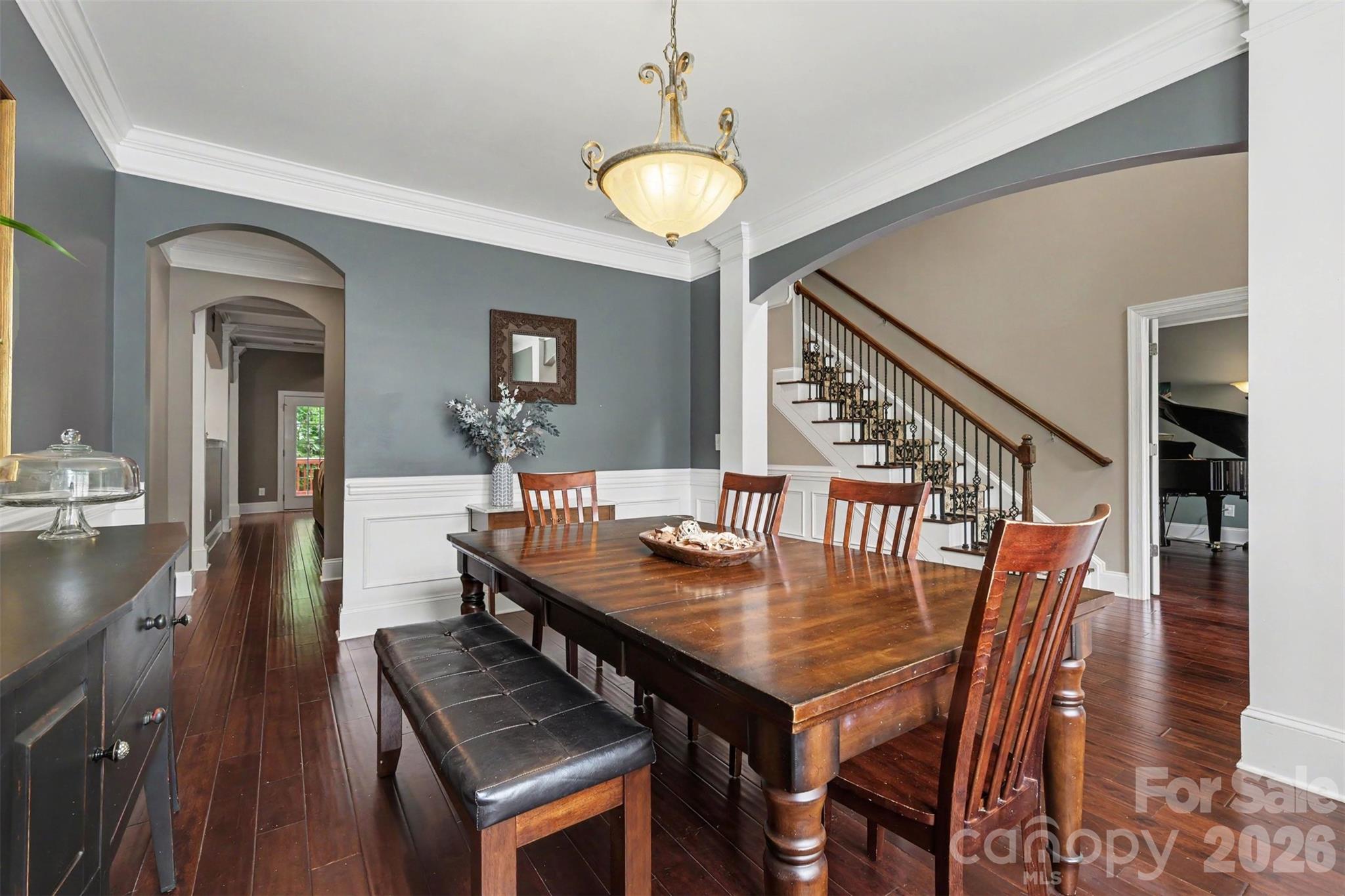 4004 Widgeon Way Property Photo 4