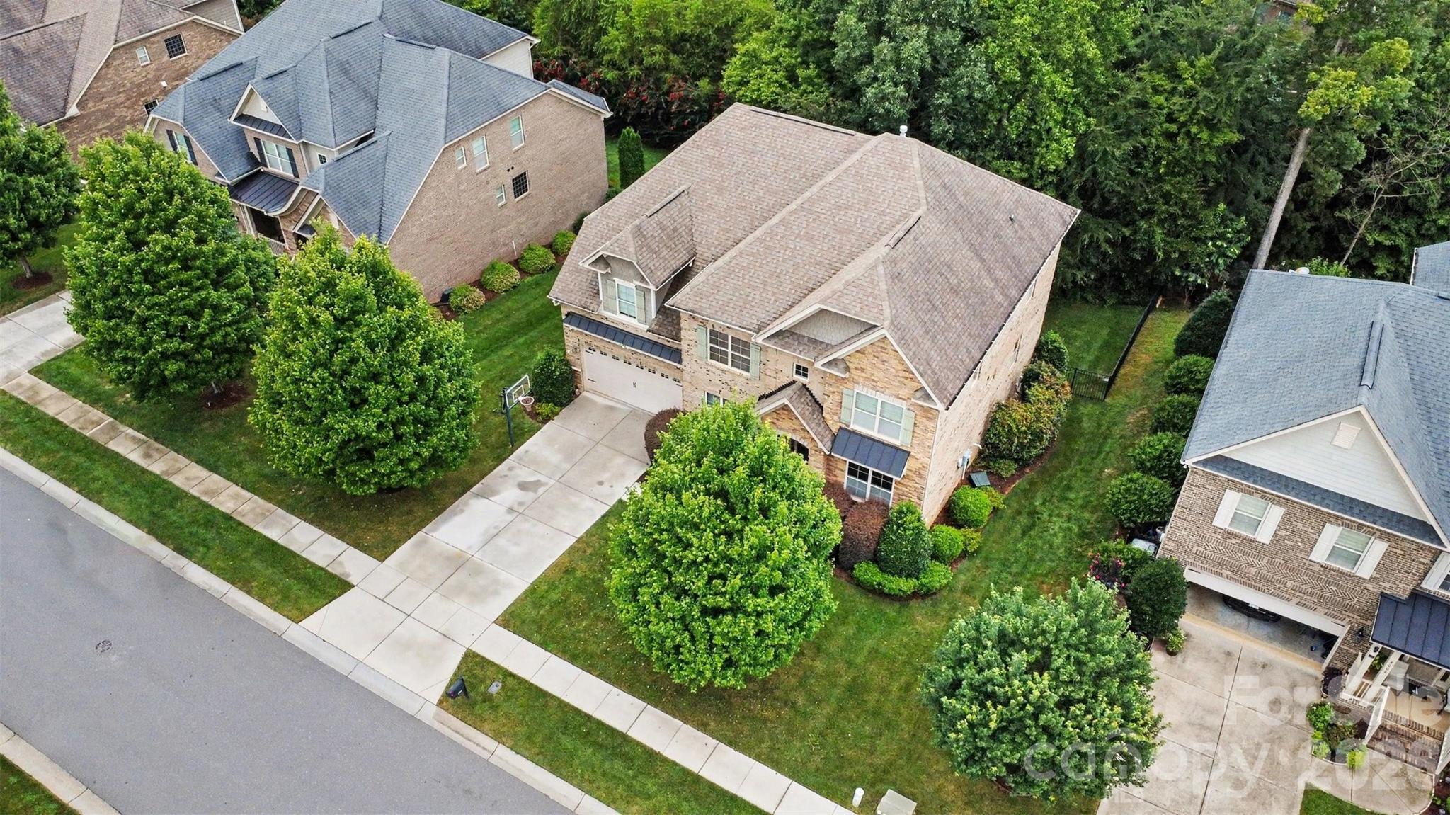 4004 Widgeon Way Property Photo 30