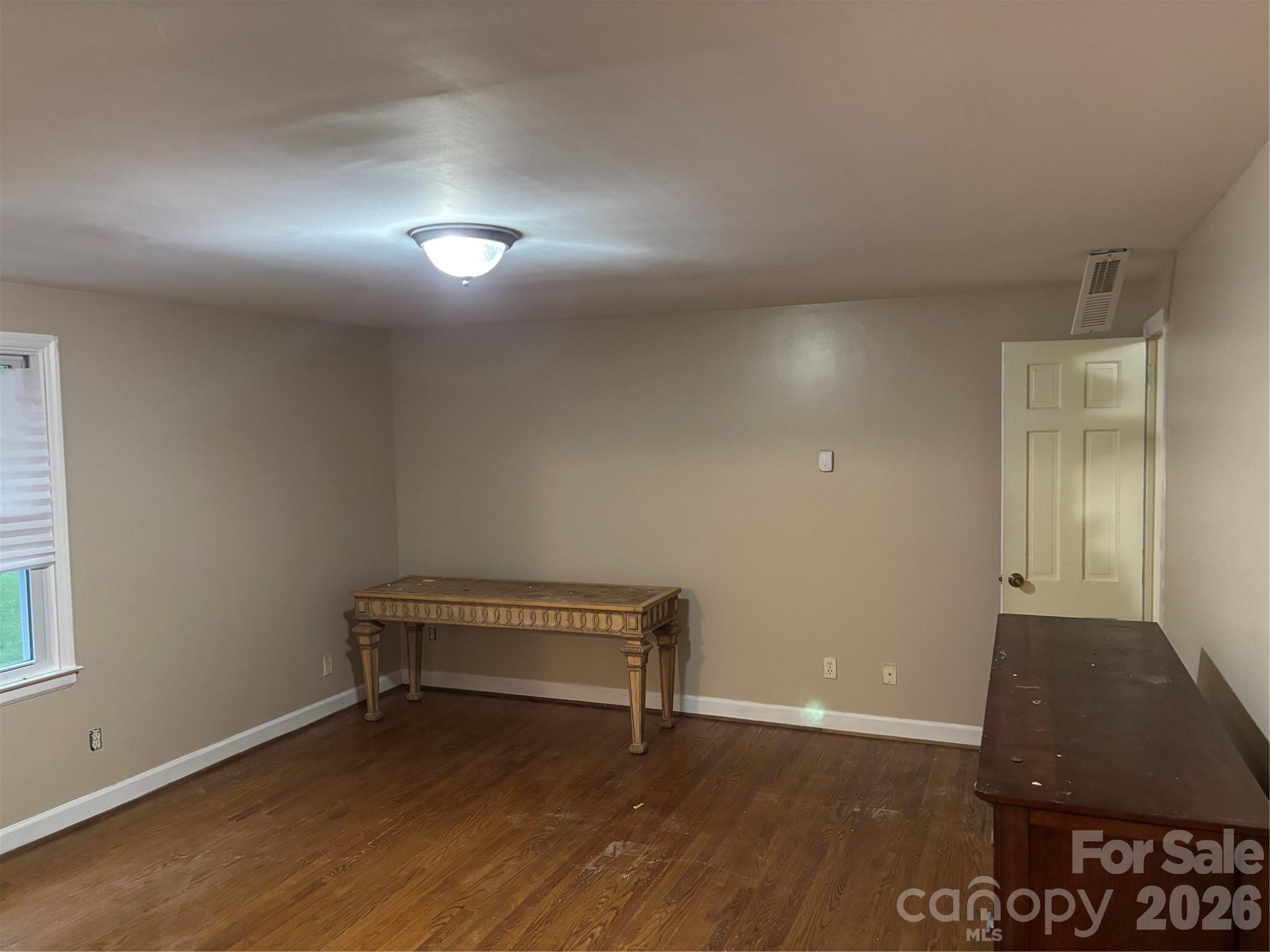 412 Brackenbury Lane Property Photo 19