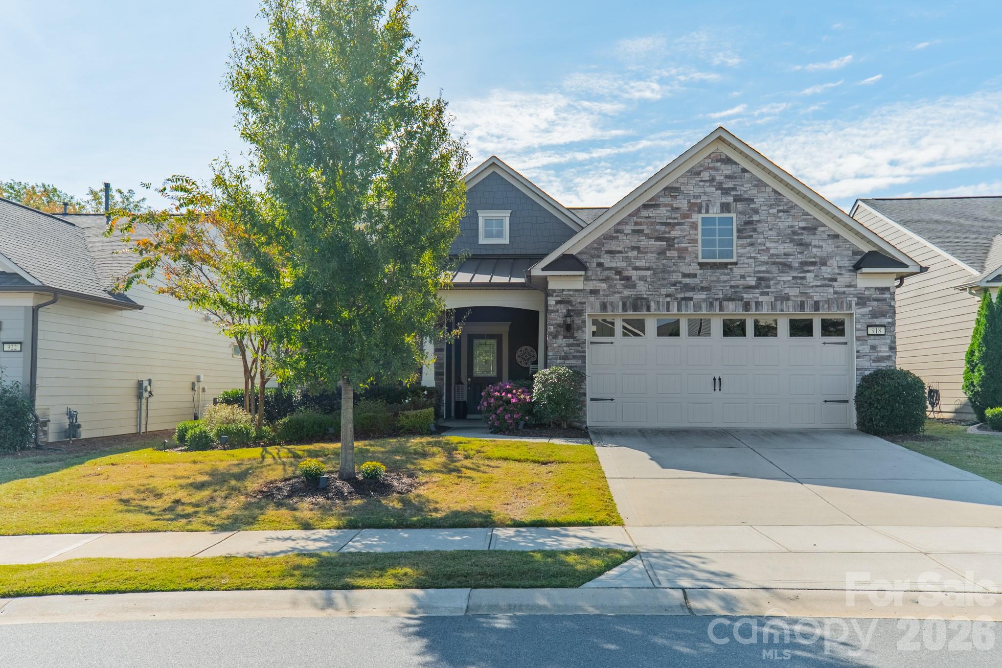 918 Kirby Drive Property Photo 1