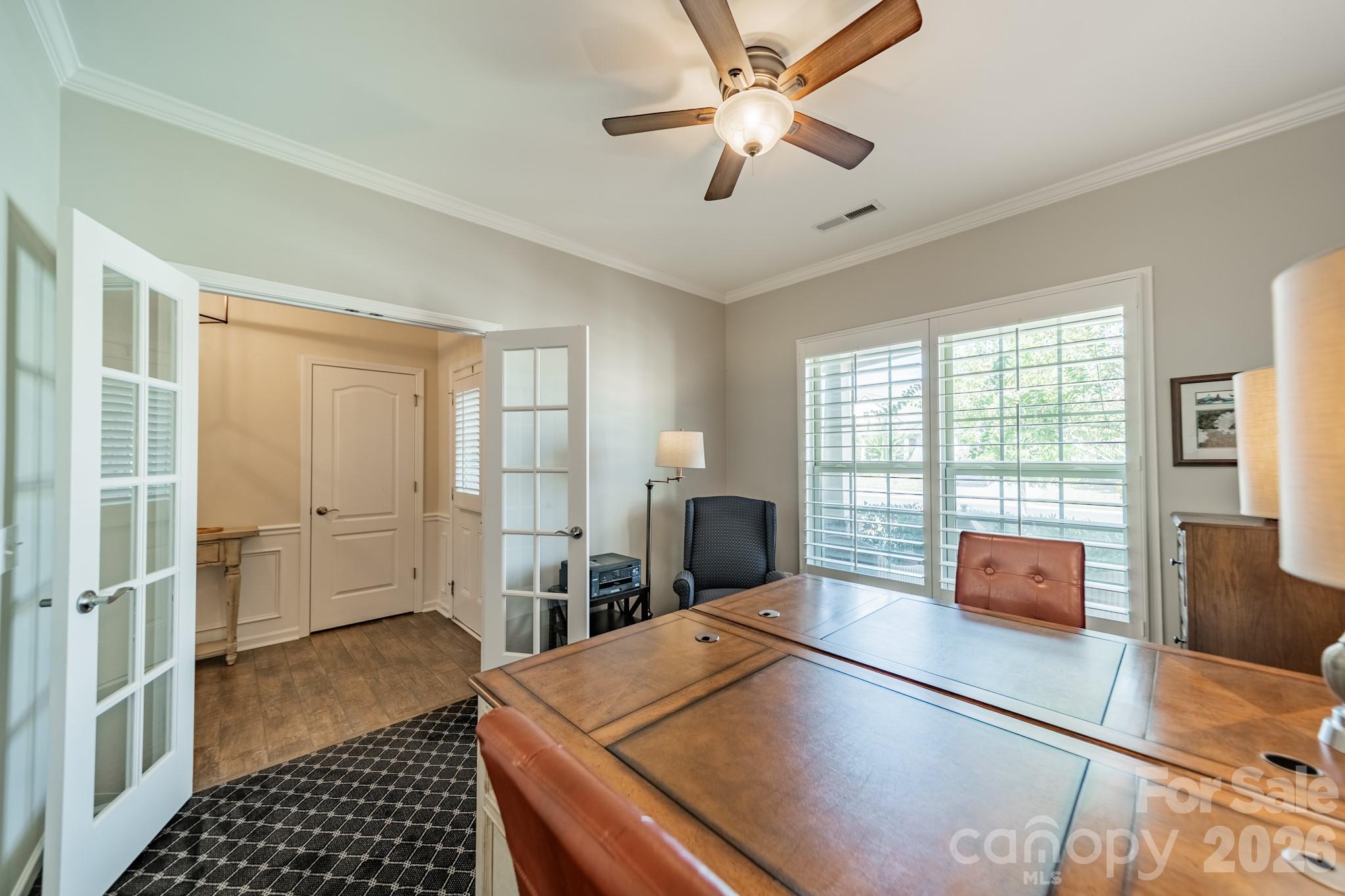 918 Kirby Drive Property Photo 7