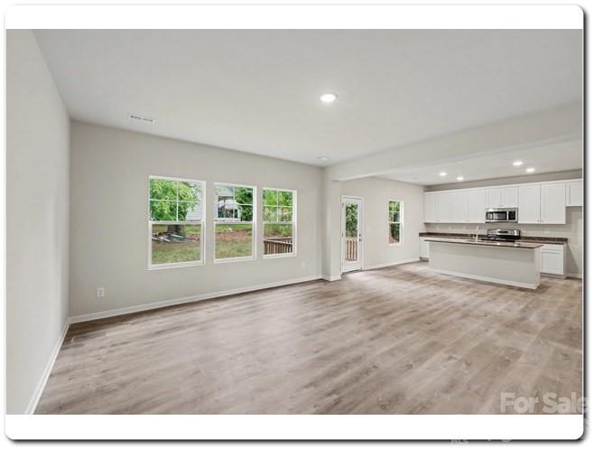 1345 Harvest Moon Way Property Photo 17