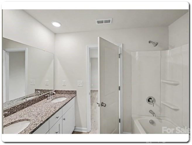 1345 Harvest Moon Way Property Photo 29
