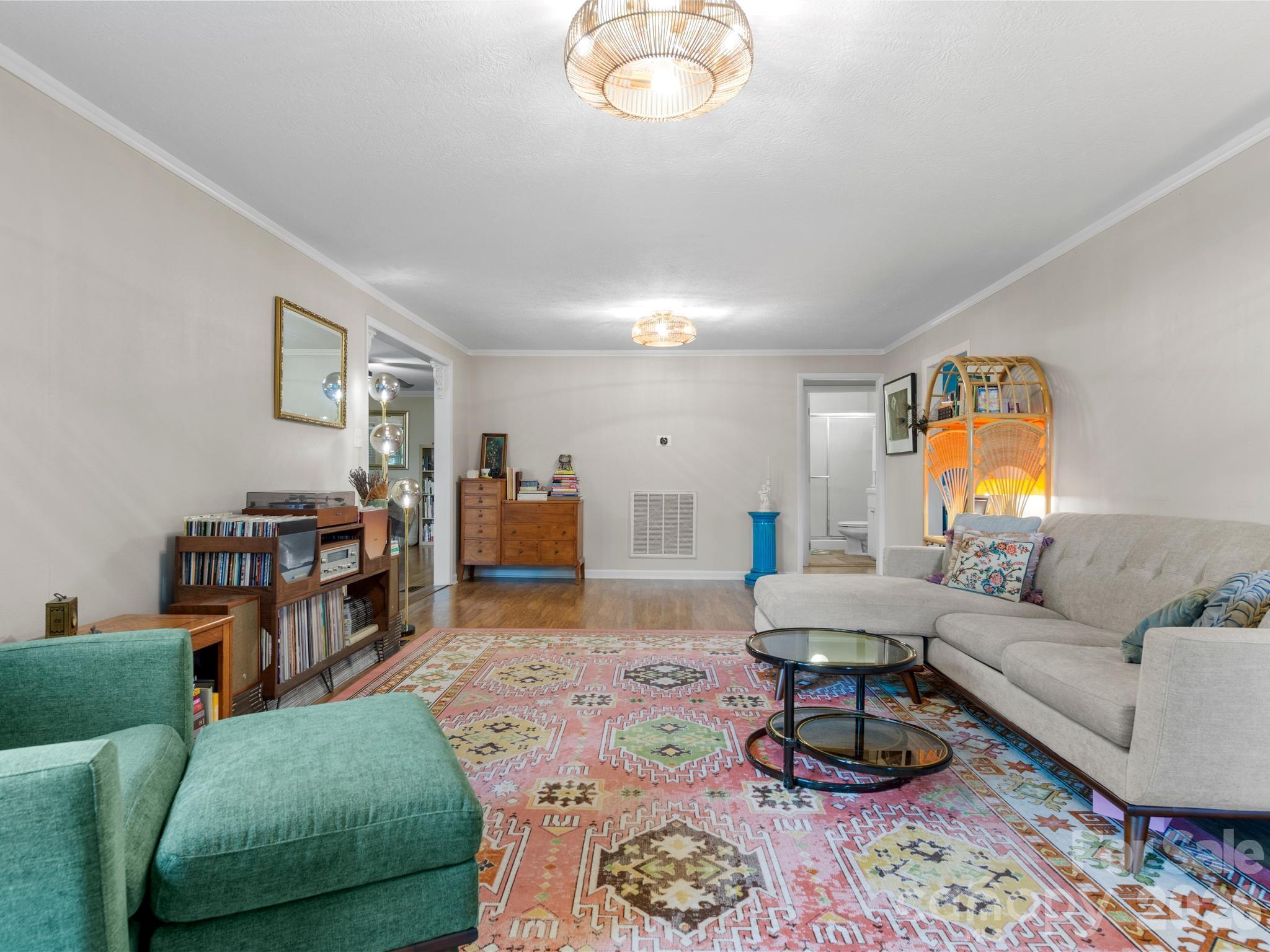 32 Fair Drive Property Photo 11
