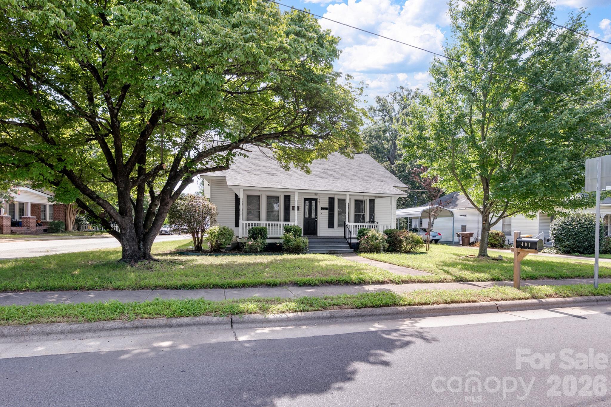 401 S Ridge Avenue Property Photo 5