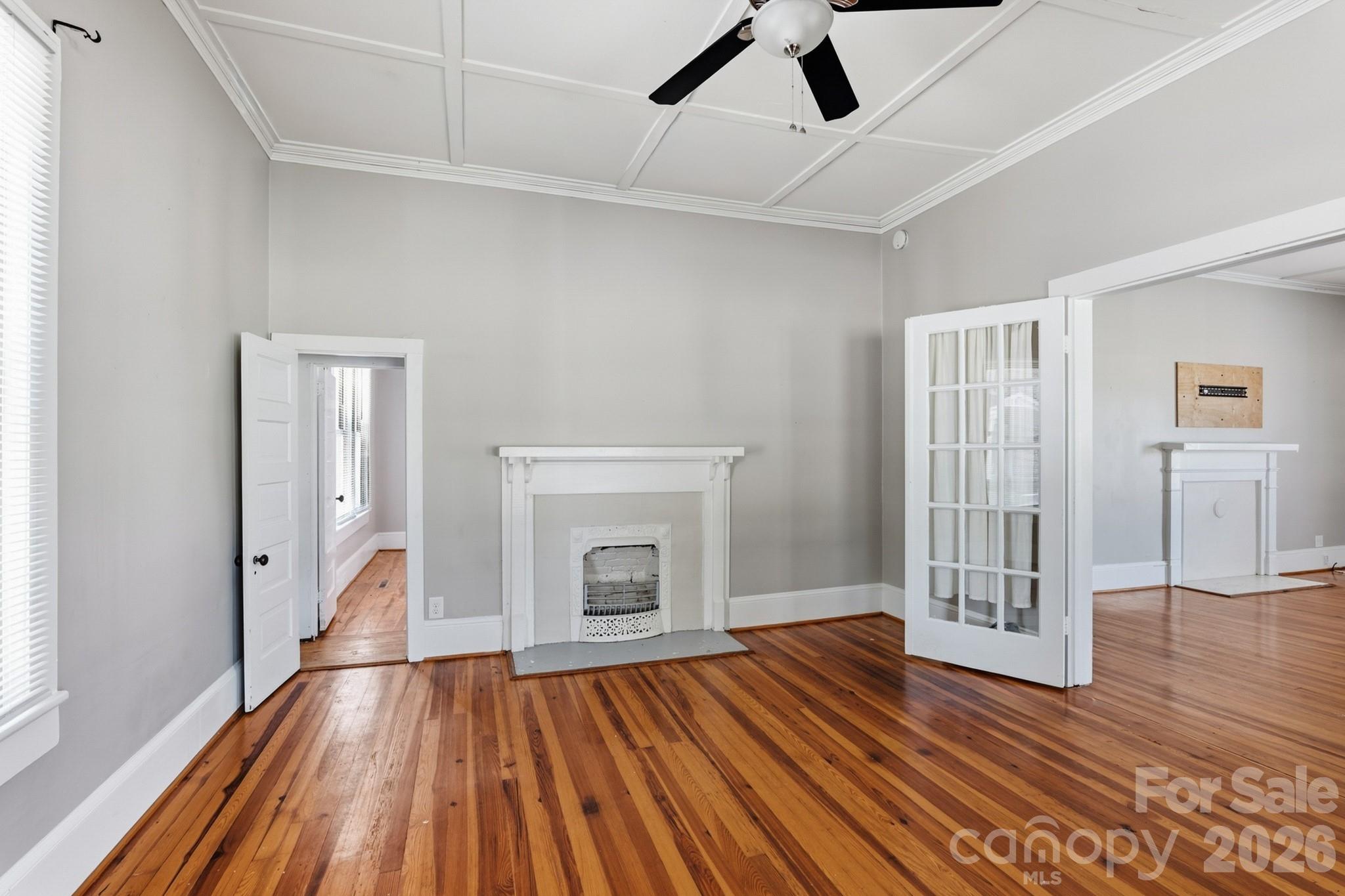 401 S Ridge Avenue Property Photo 12