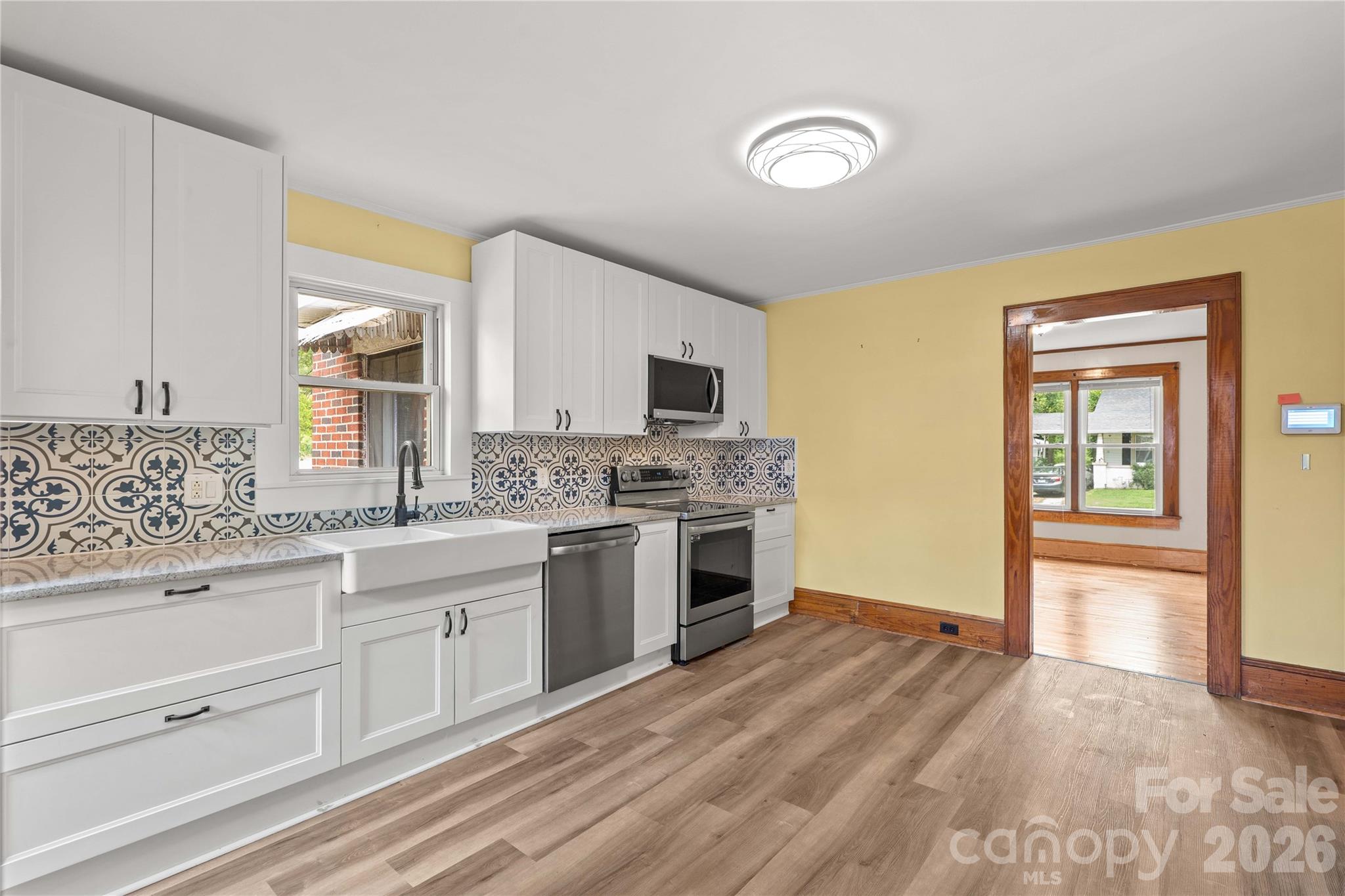 615 S Church Street Property Photo 12