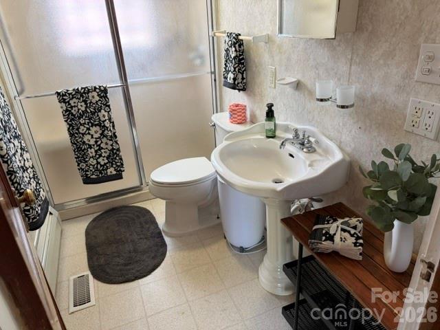 615 S Church Street Property Photo 26