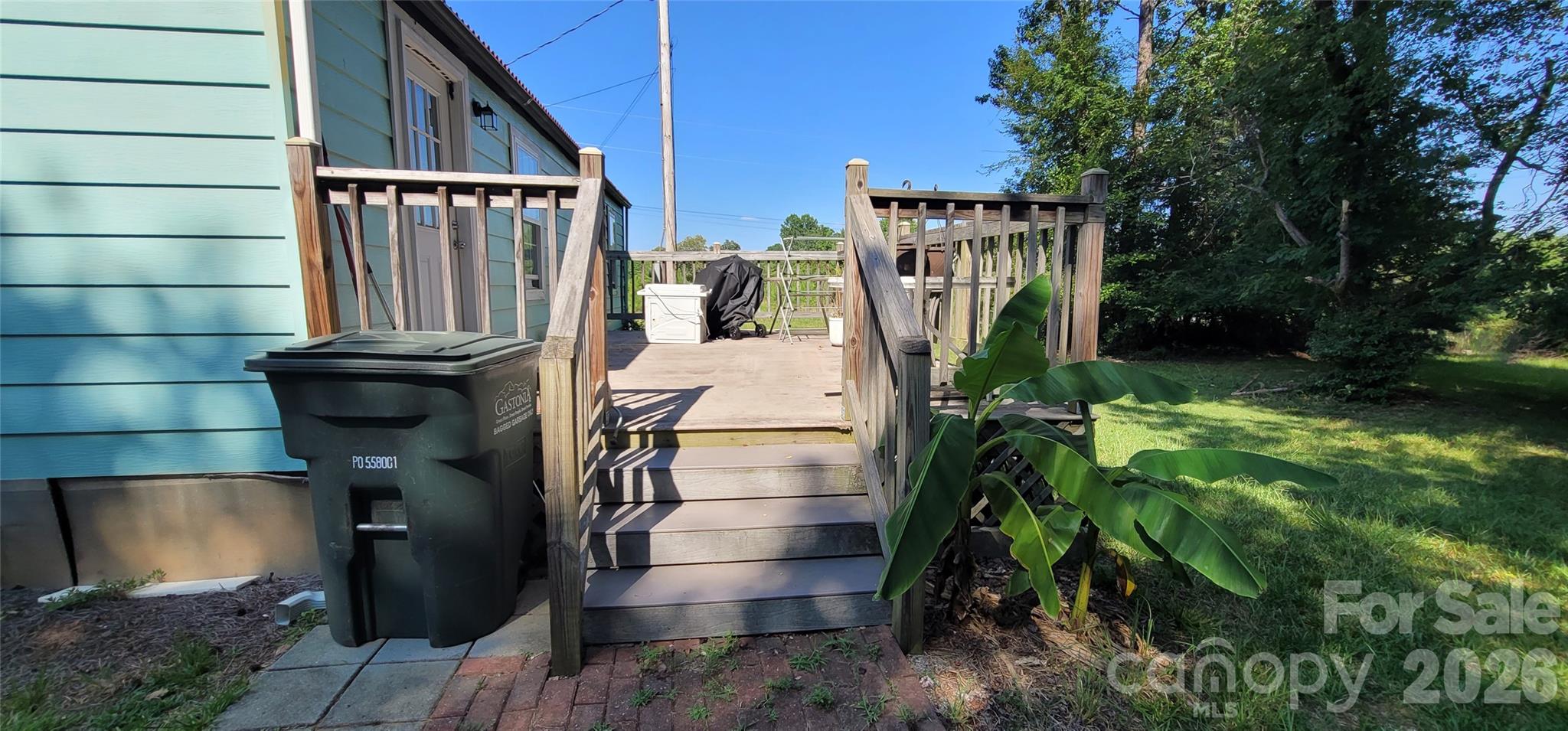 435 Airport Road Property Photo 4