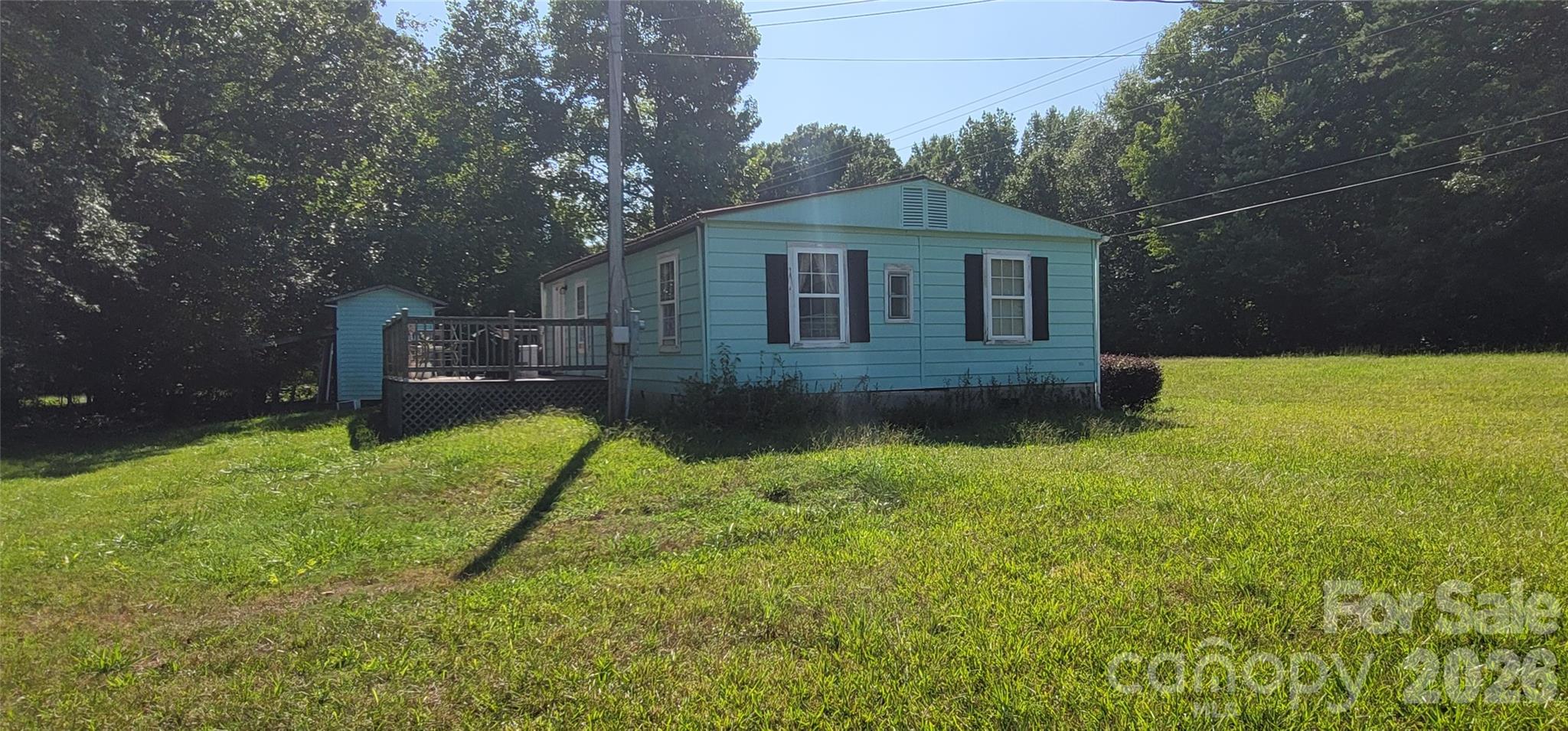 435 Airport Road Property Photo 8