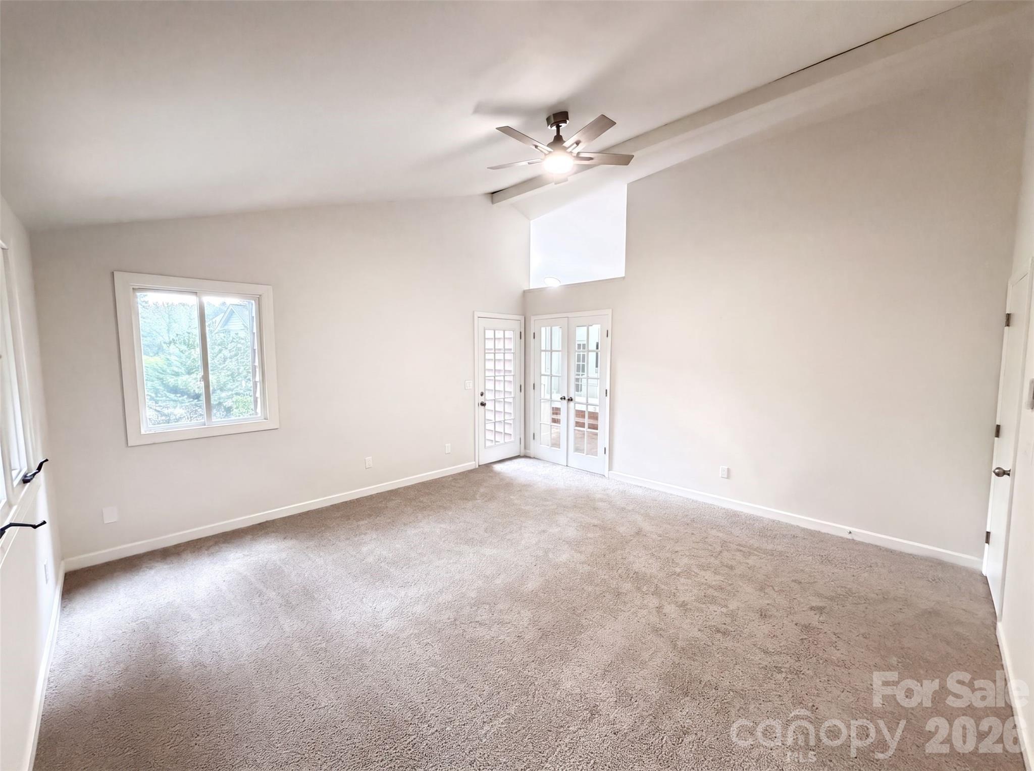 608 Amanda Drive Property Photo 10