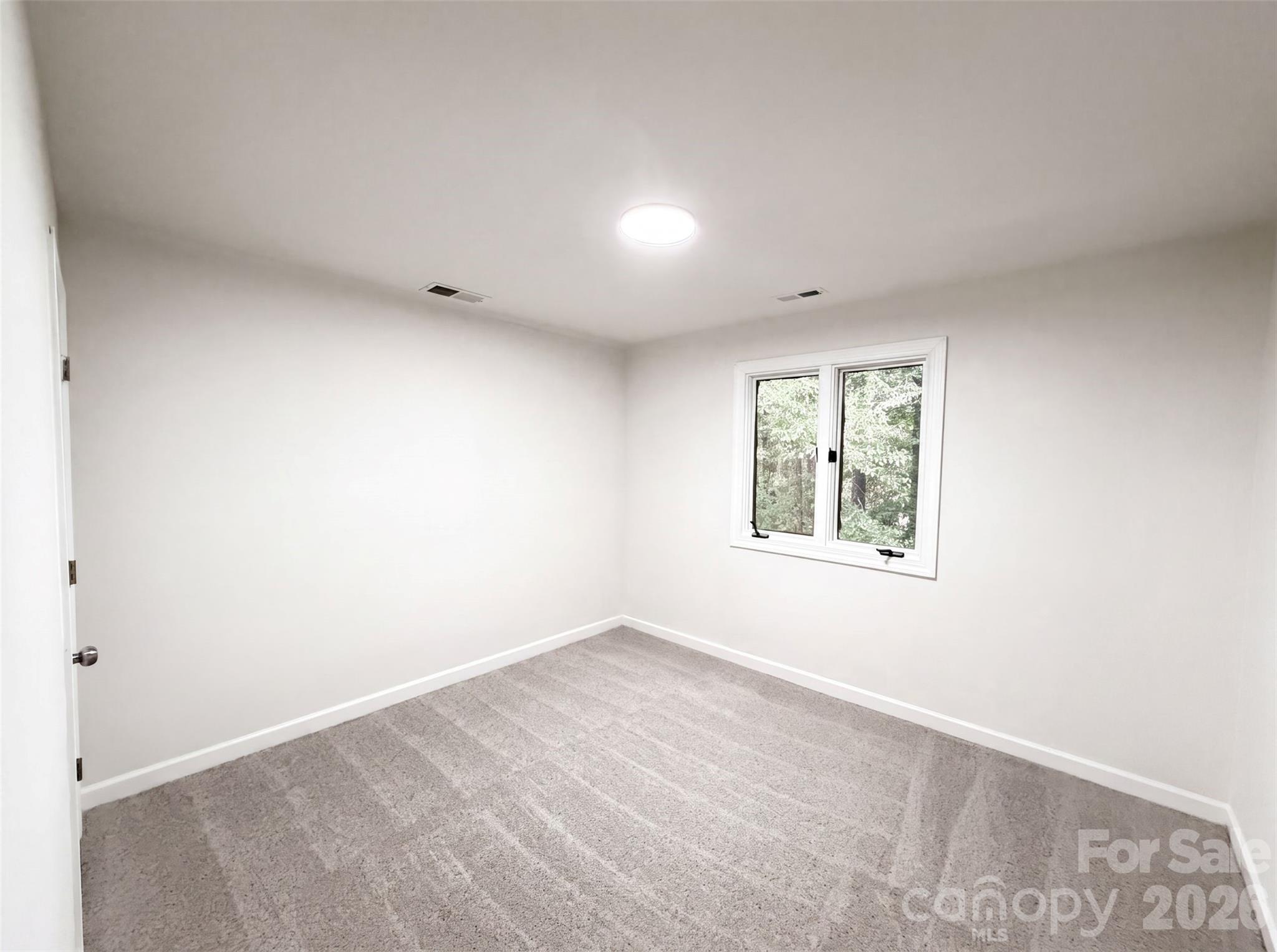 608 Amanda Drive Property Photo 15
