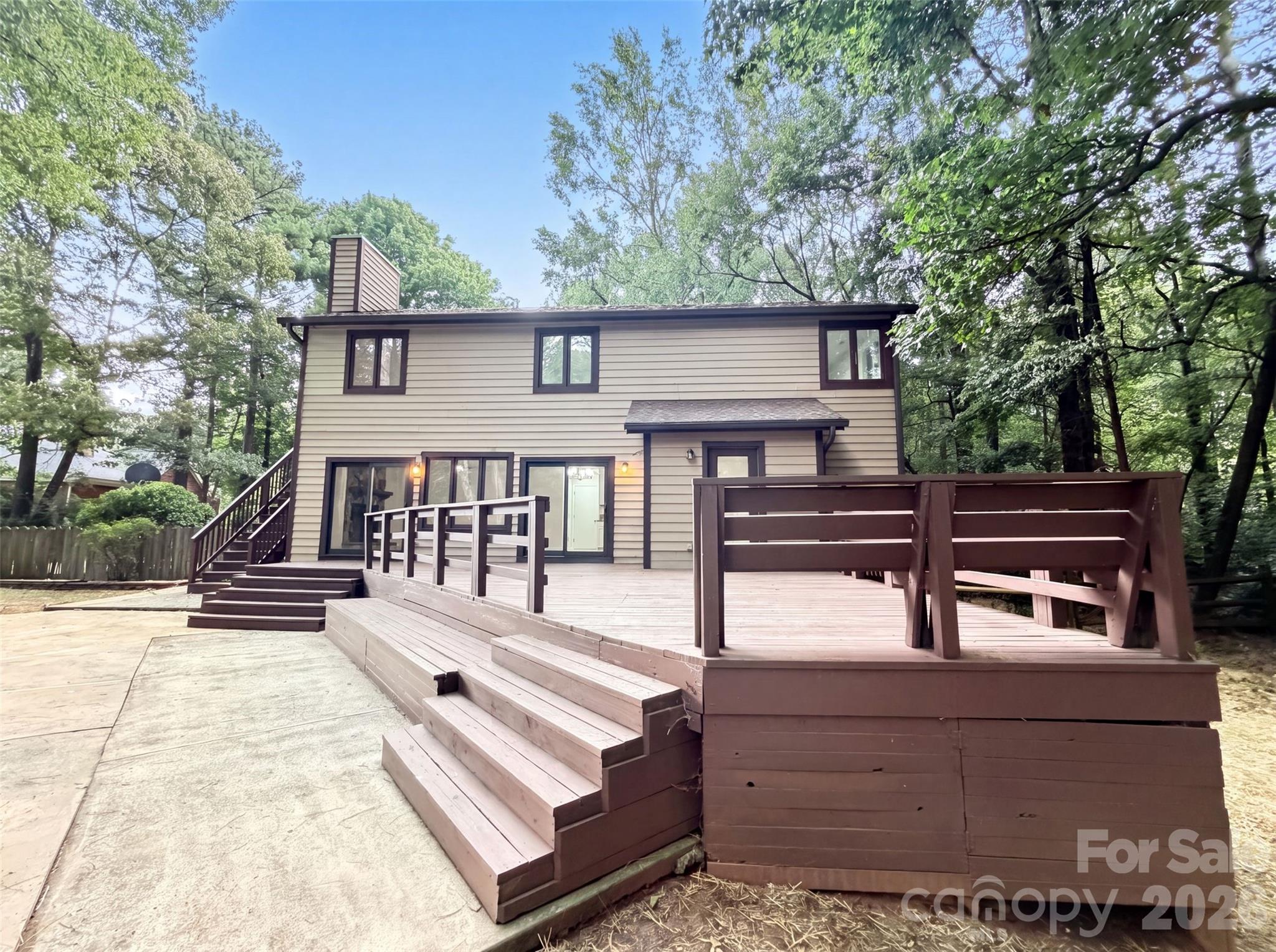 608 Amanda Drive Property Photo 21