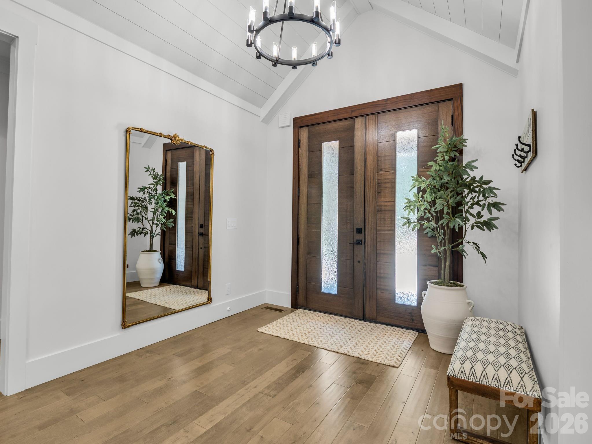 8 Lakeview Drive Property Photo 16
