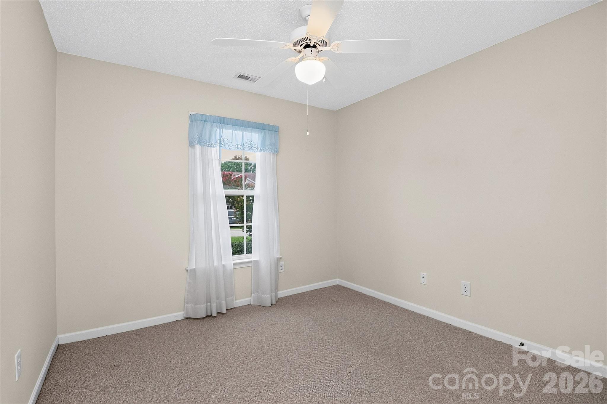 4619 Winterberry Lane Property Photo 26