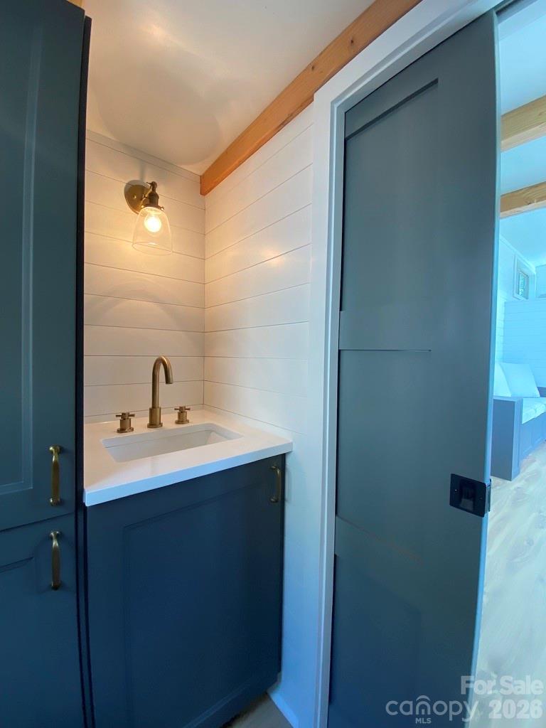 866 Georges Gap Road Property Photo 11