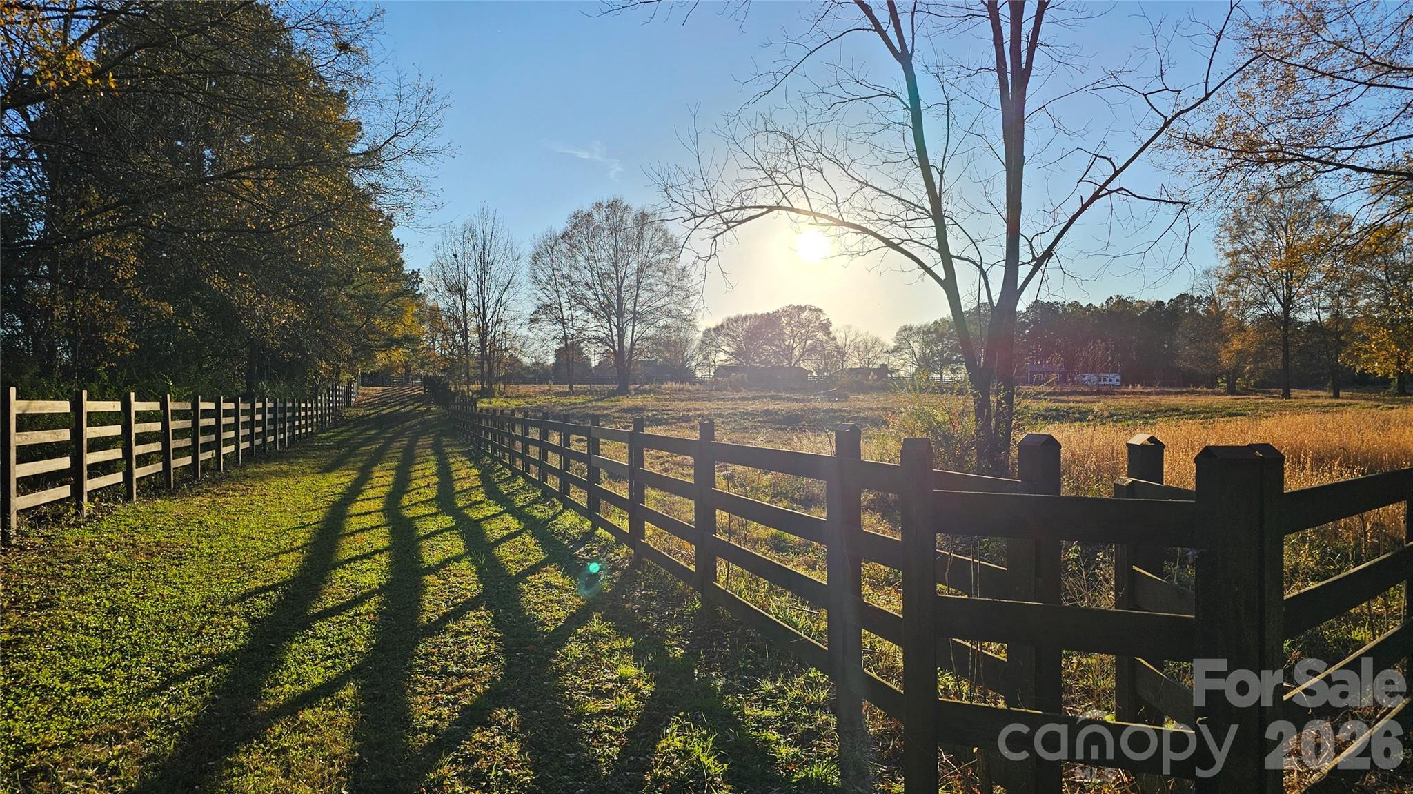 868 Bellegray Road Property Photo 12