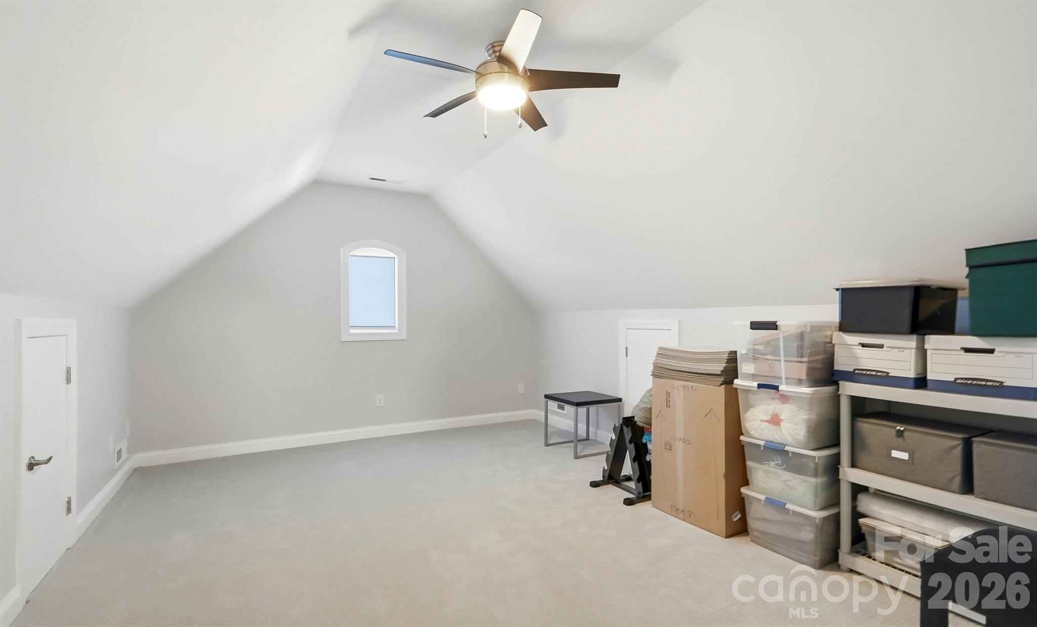 2712 Smith Field Drive Property Photo 16