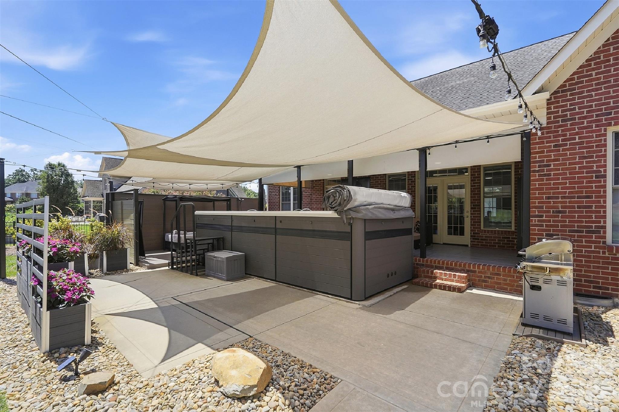 2712 Smith Field Drive Property Photo 20