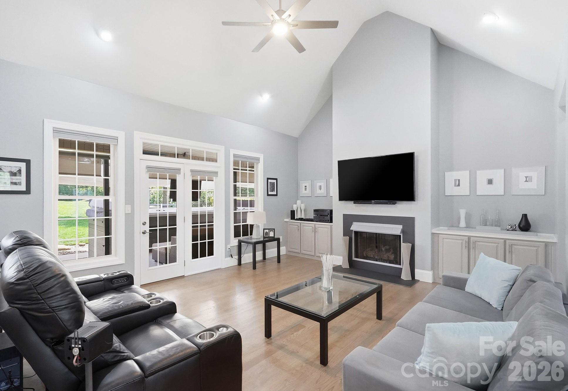 2712 Smith Field Drive Property Photo 23