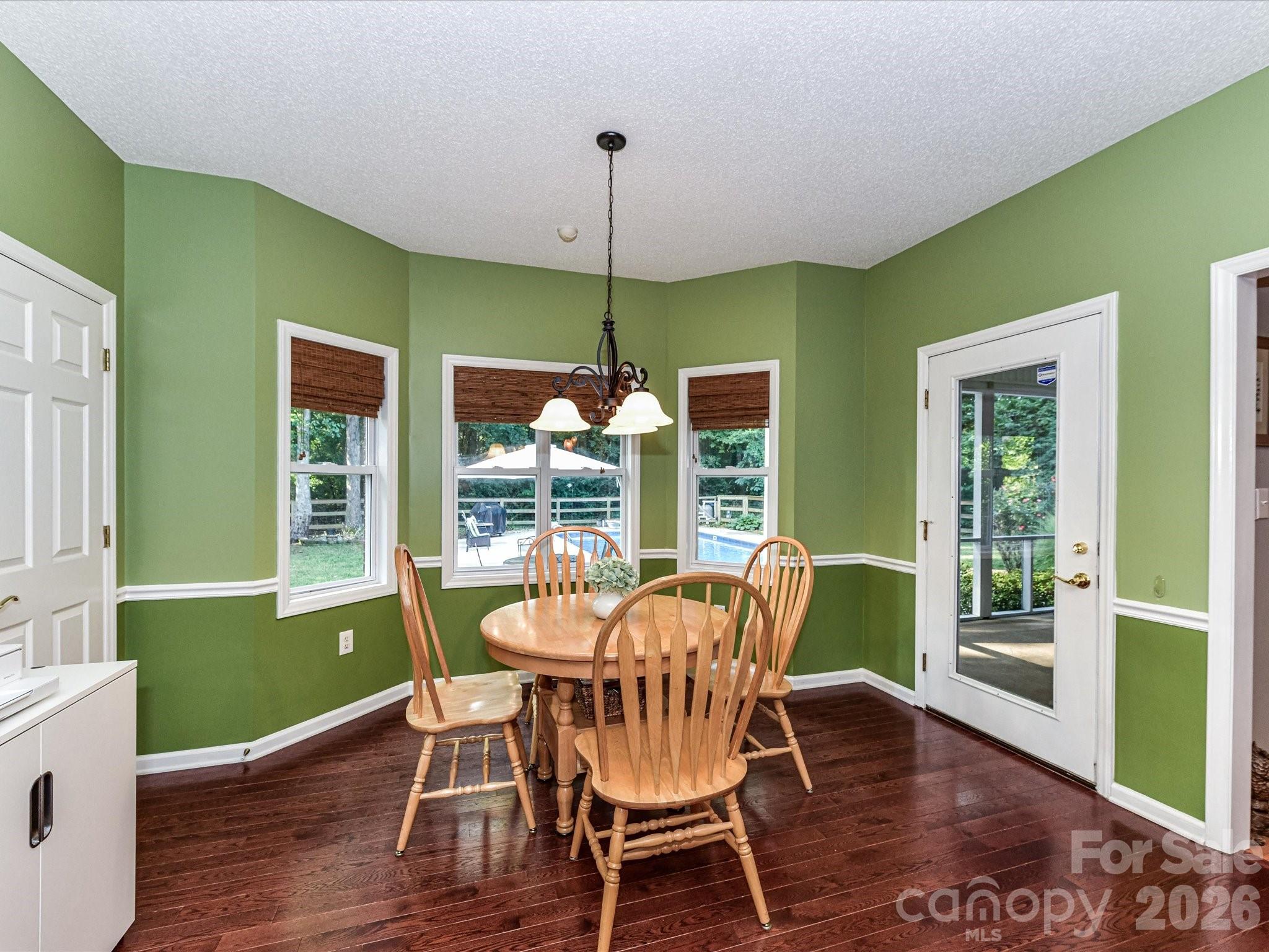 8227 Laurel Oak Court Property Photo 13