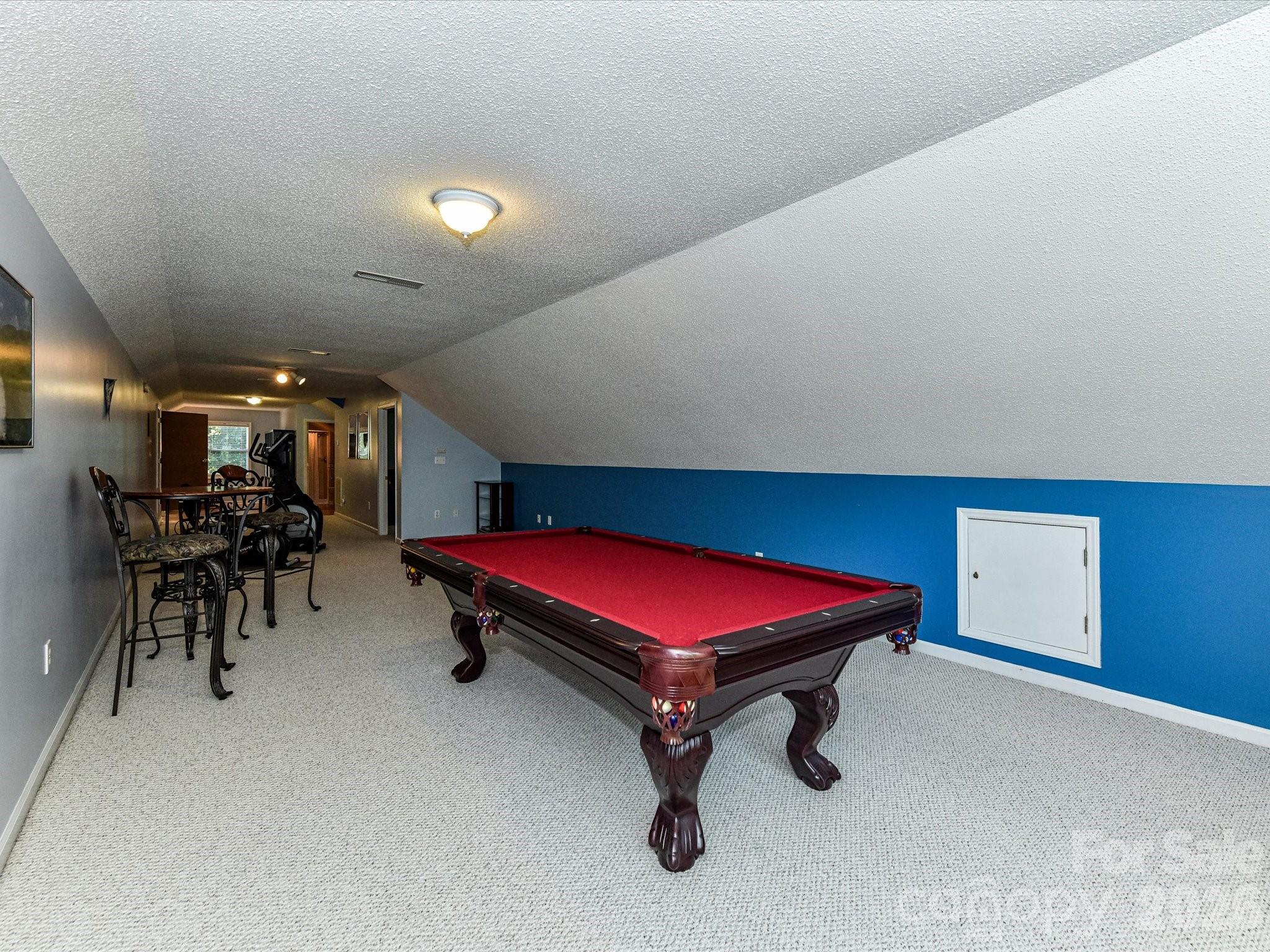 8227 Laurel Oak Court Property Photo 25