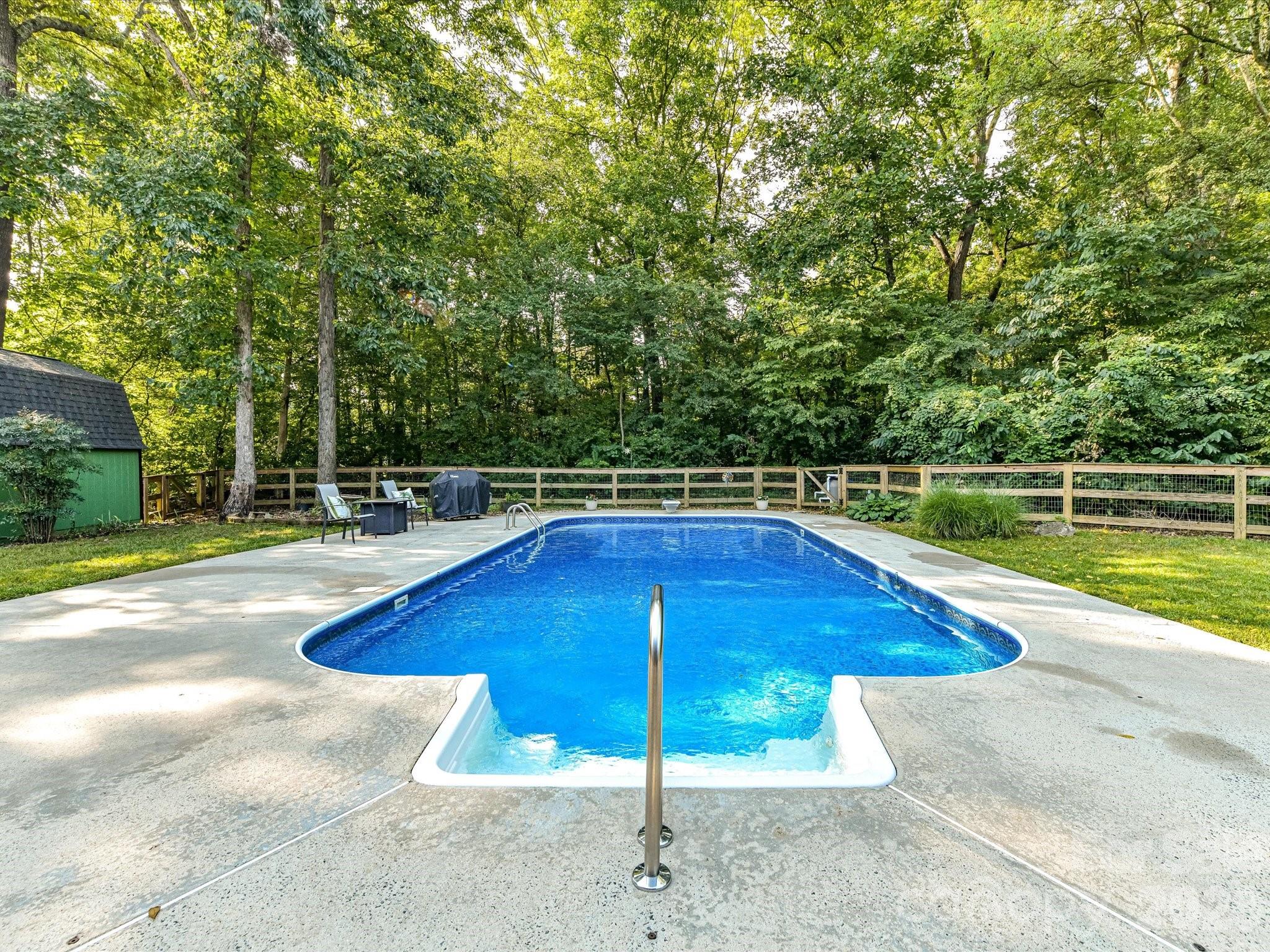 8227 Laurel Oak Court Property Photo 34