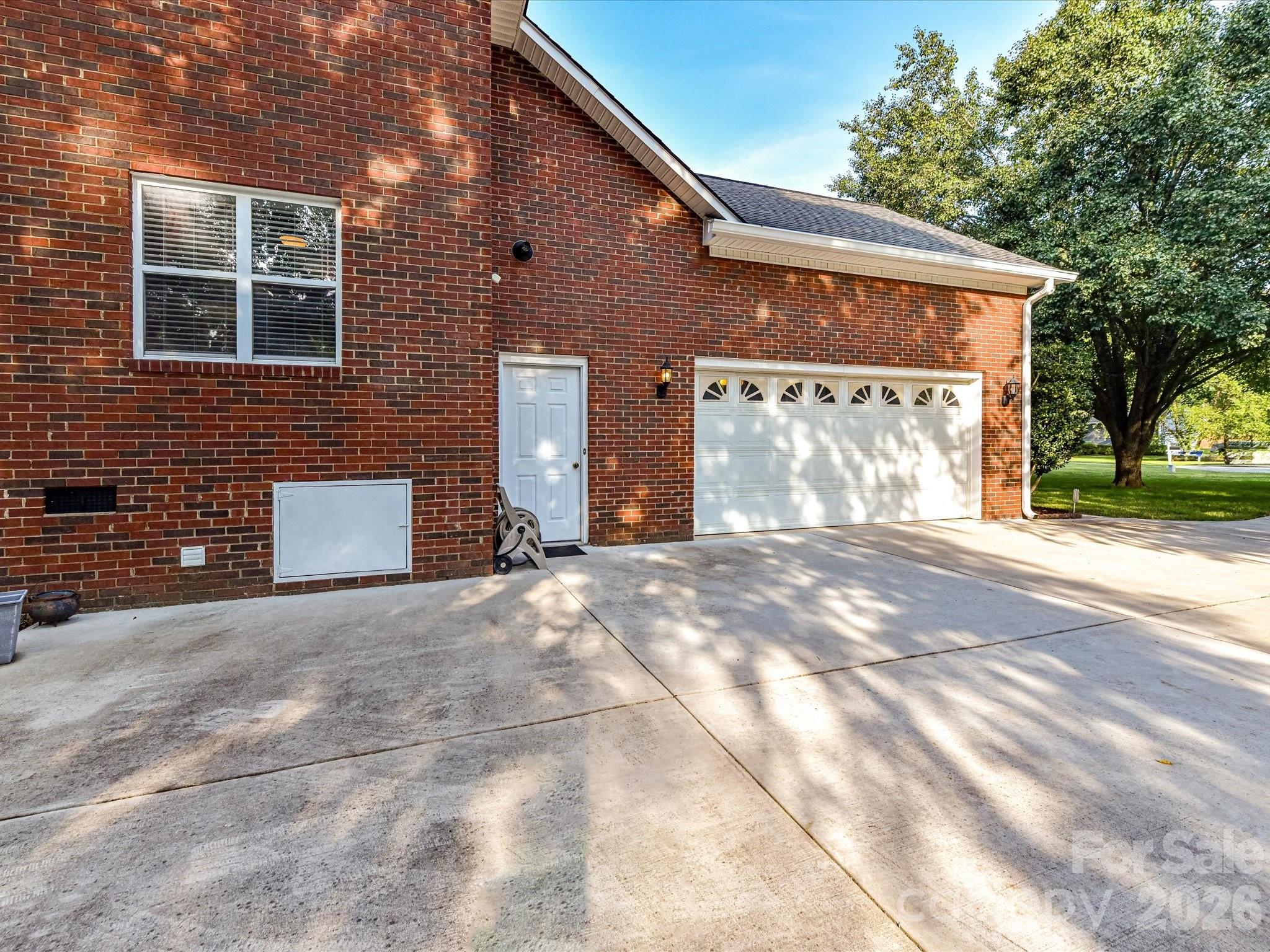 8227 Laurel Oak Court Property Photo 38