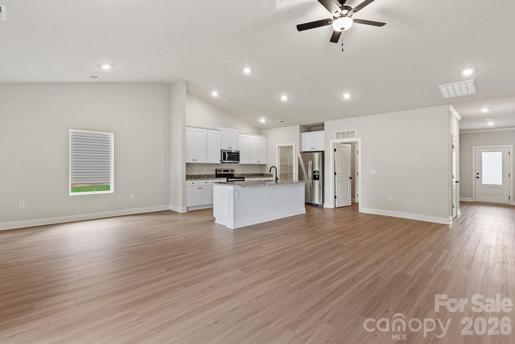 8114 Cravat Court Property Photo 6