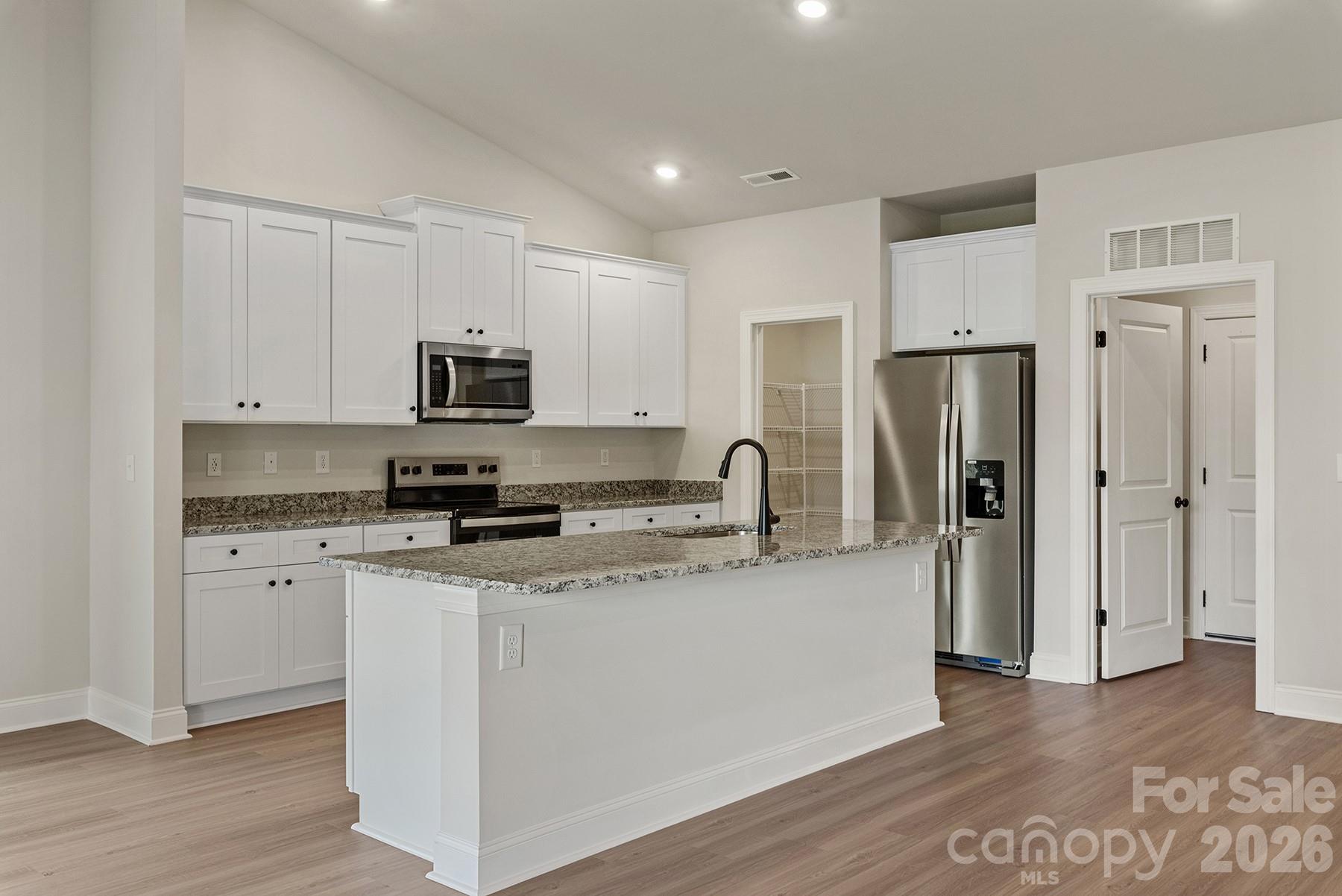 8114 Cravat Court Property Photo 7