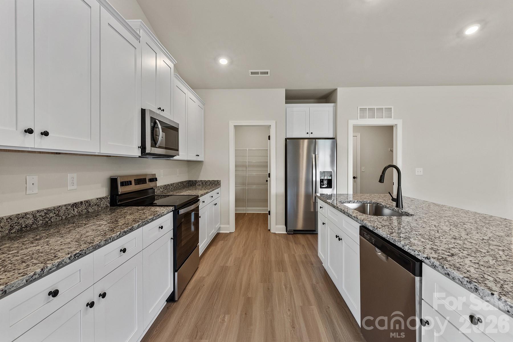 8114 Cravat Court Property Photo 11