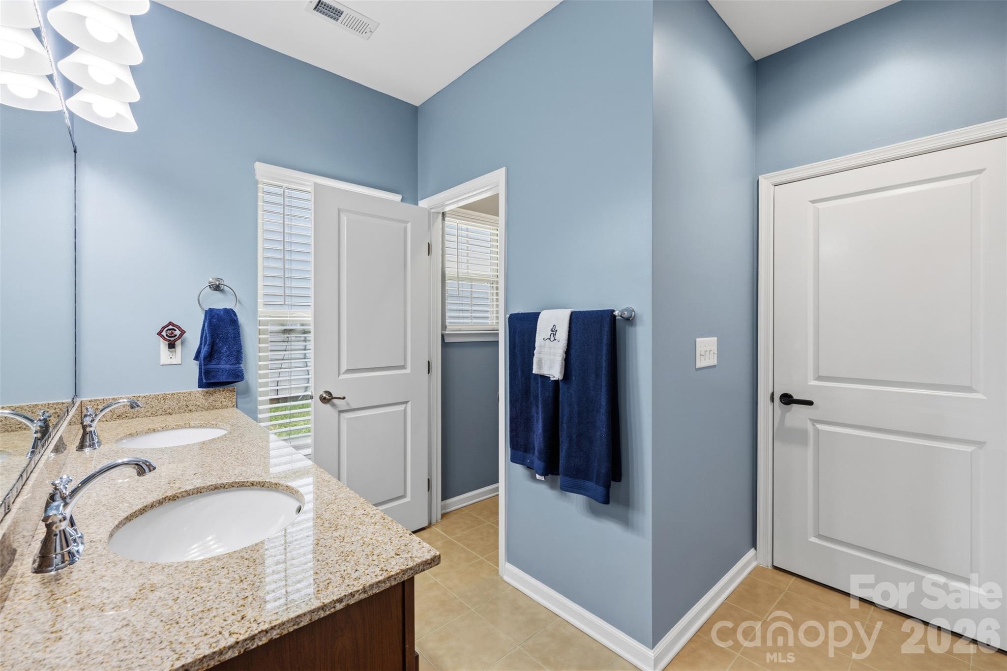 1386 Yellow Springs Drive Property Photo 16