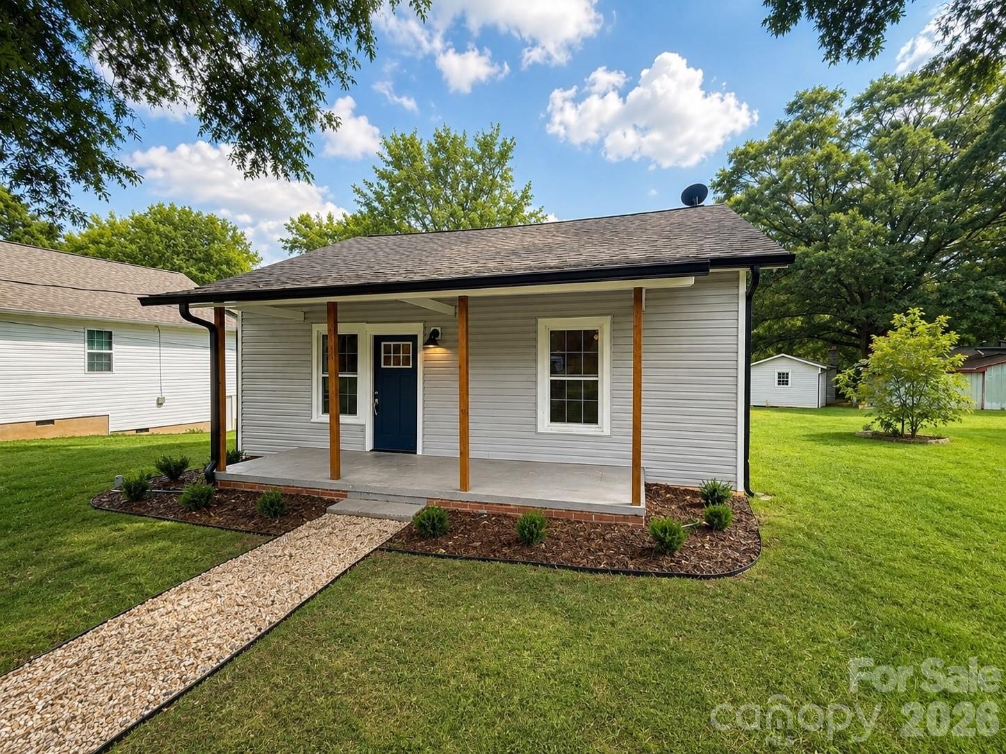 2449 Myrtle Avenue Property Photo 4