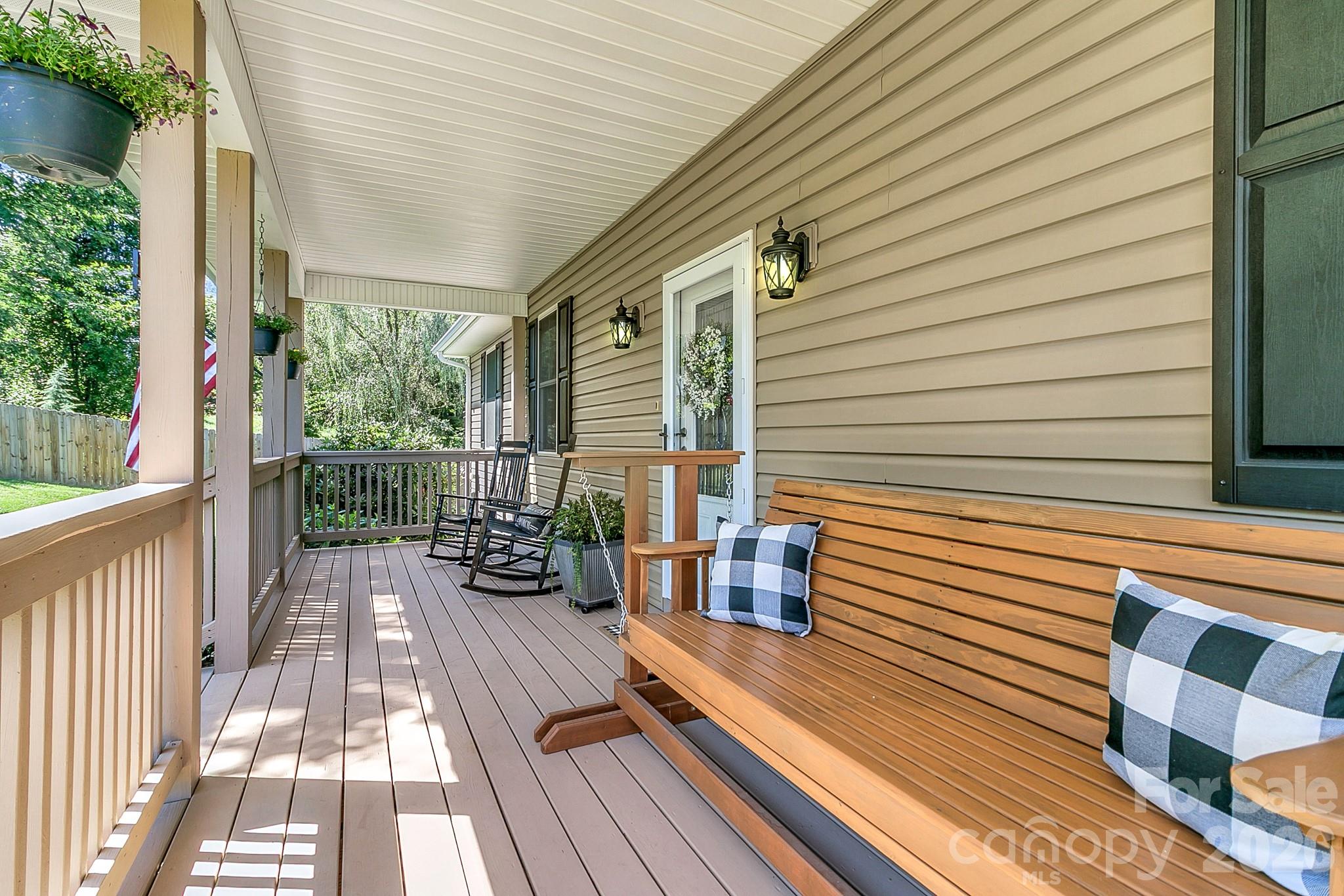 14 New Bishop Lane Property Photo 6