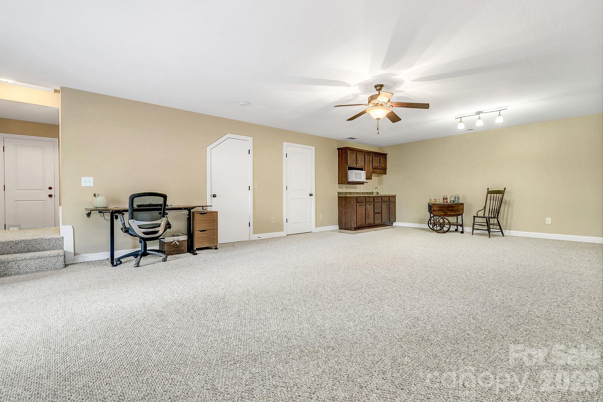 14 New Bishop Lane Property Photo 29