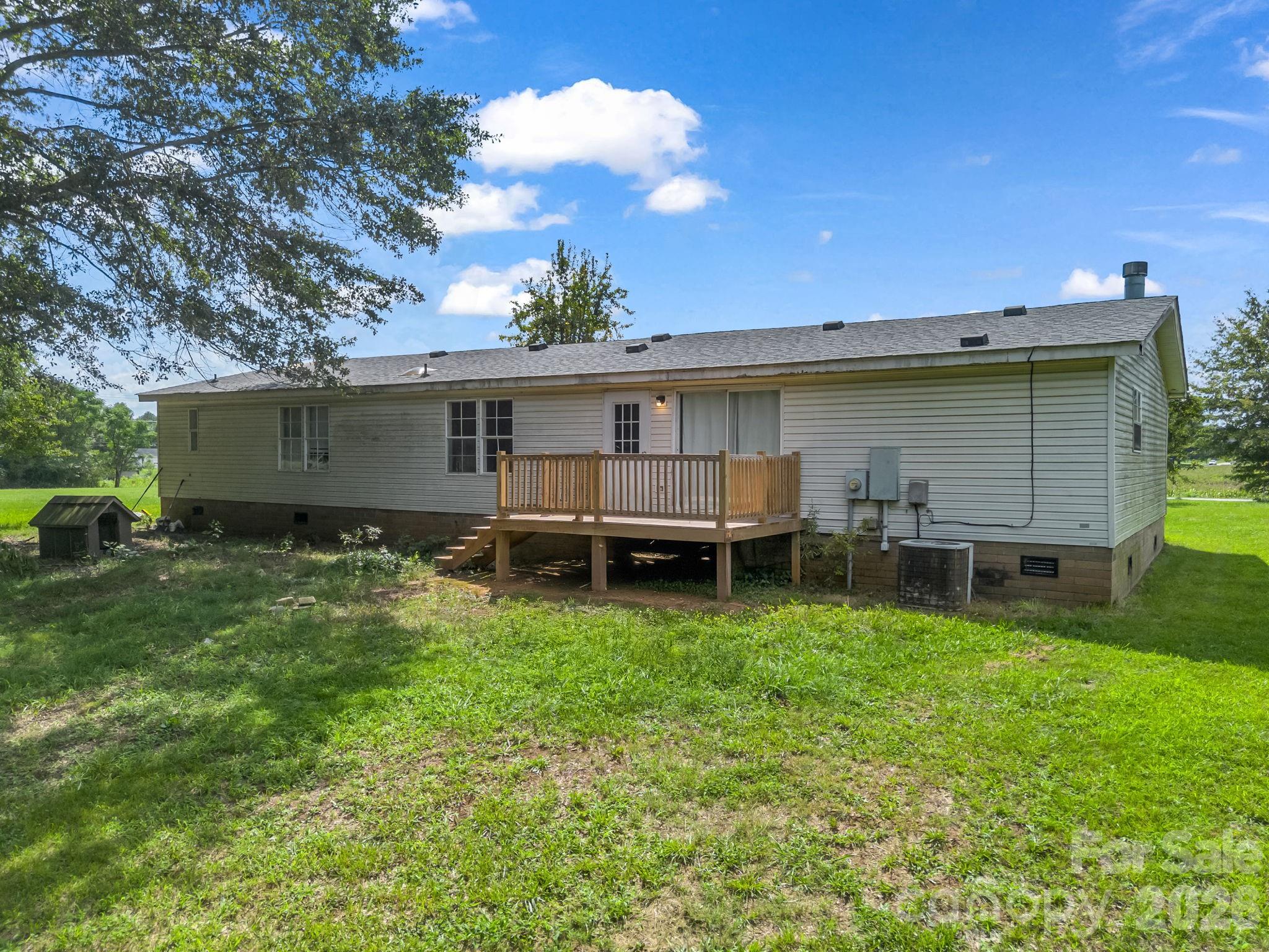 3204 Frank Grigg Drive Property Photo 3