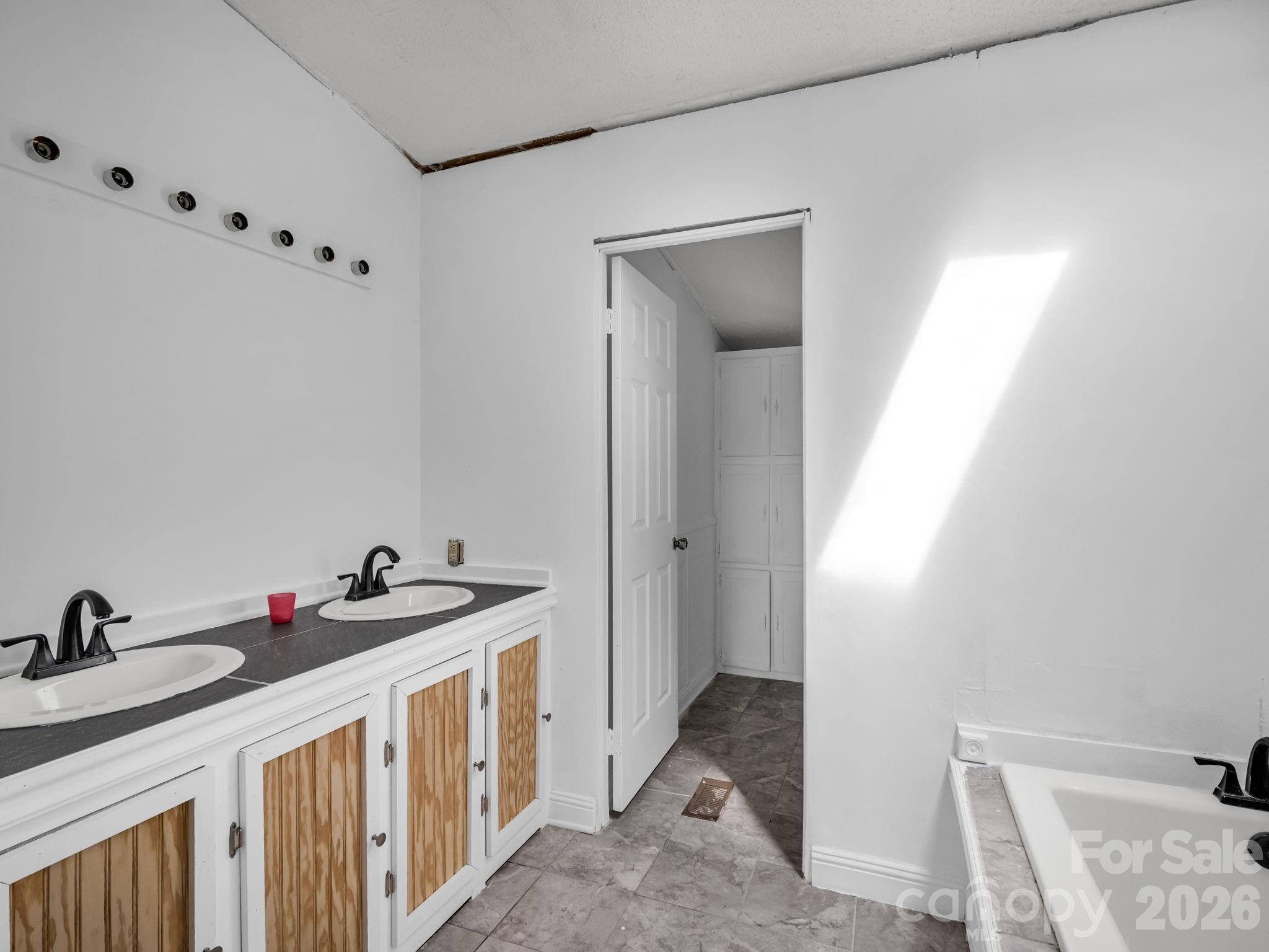 3204 Frank Grigg Drive Property Photo 18