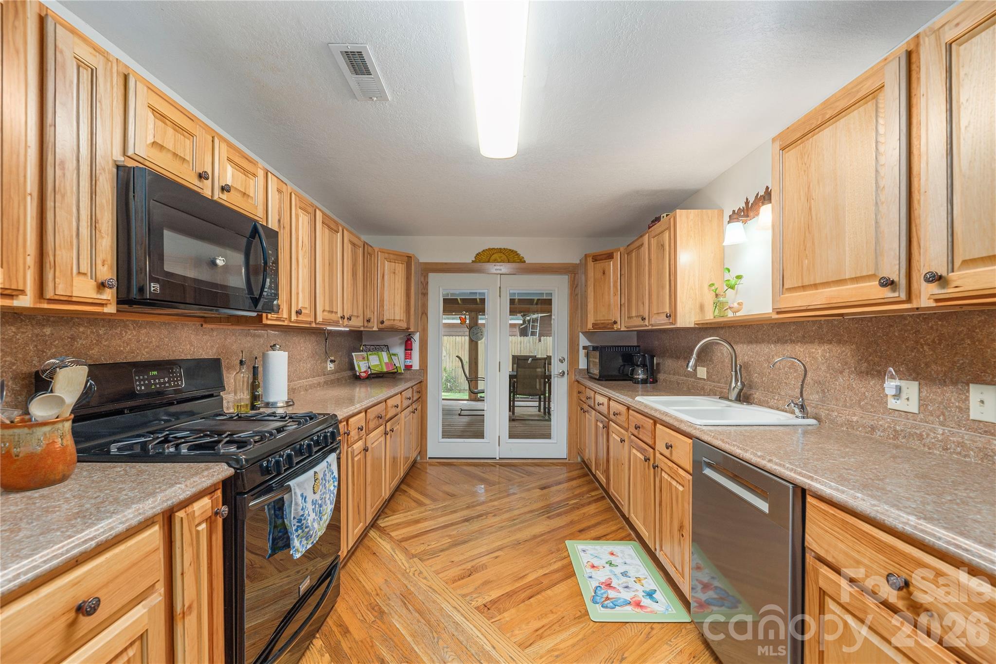 1075 Moody Farm Road Property Photo 8