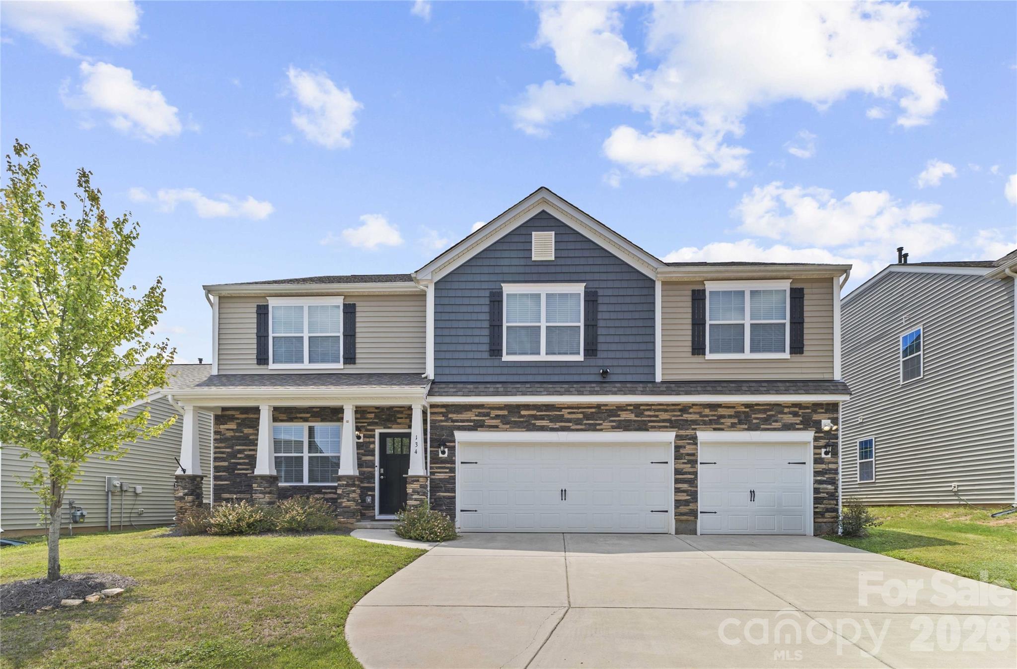 134 Giant Oak Avenue Property Photo 1