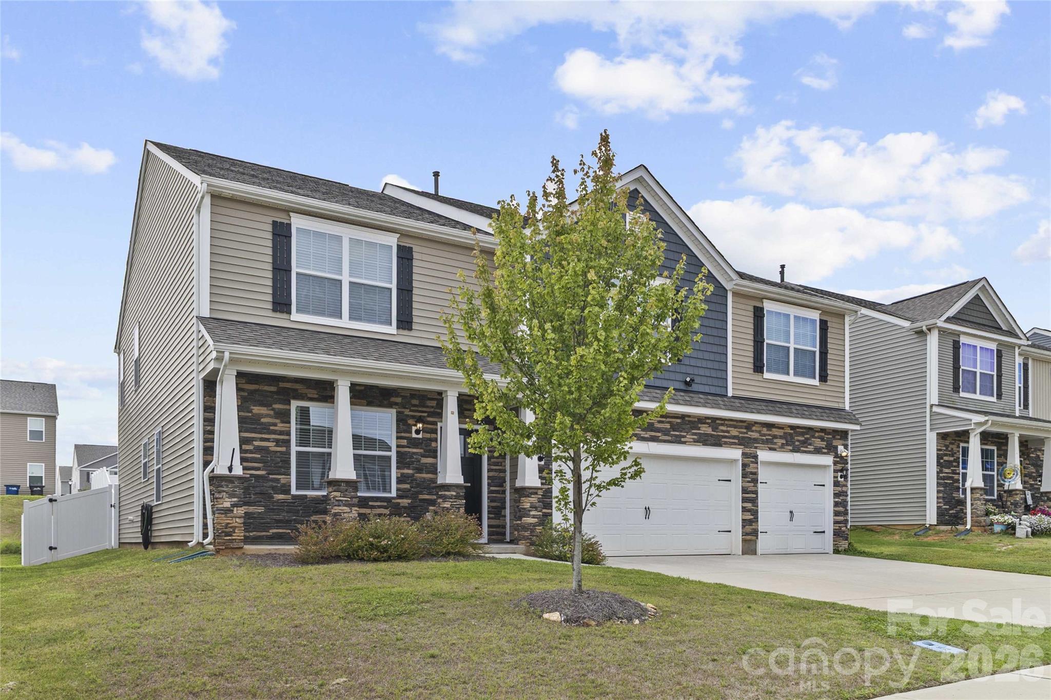 134 Giant Oak Avenue Property Photo 3