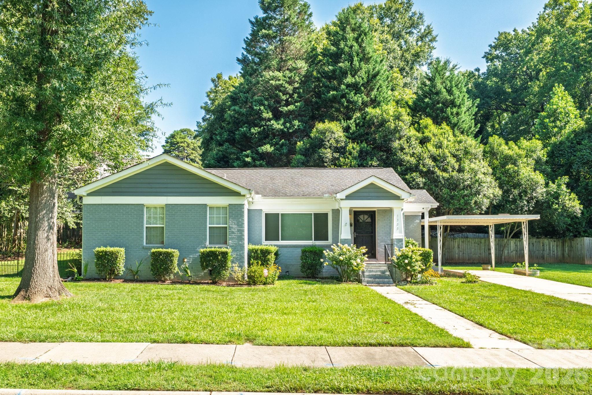 1323 Carolyn Drive Property Photo 1
