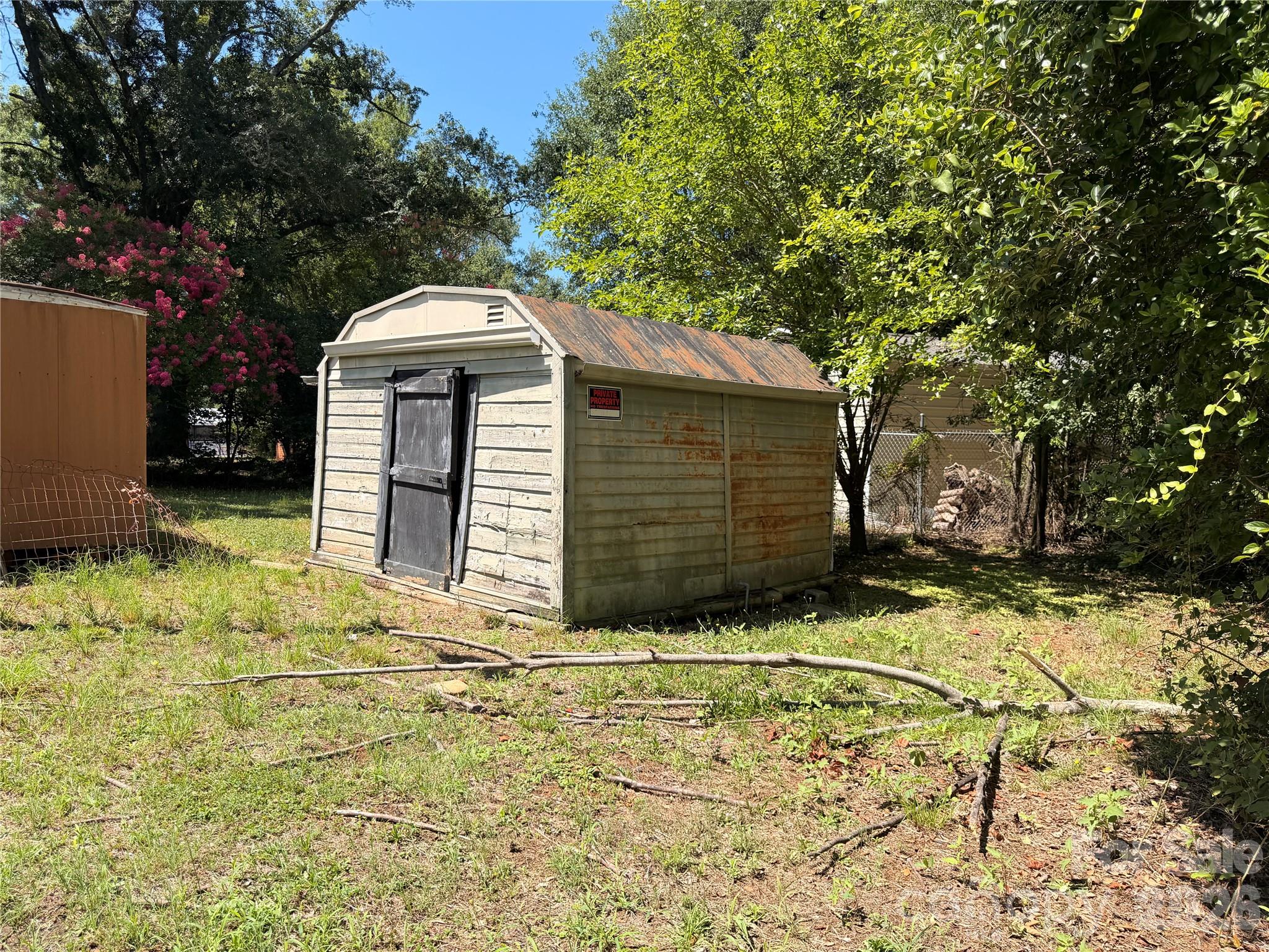 127 & 131 Blanton Street Property Photo 12