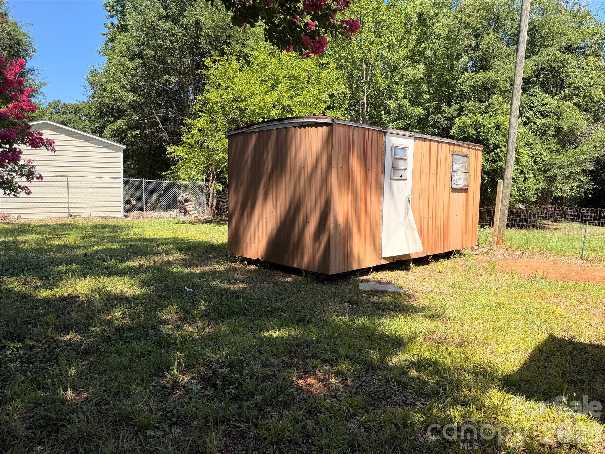127 & 131 Blanton Street Property Photo 18