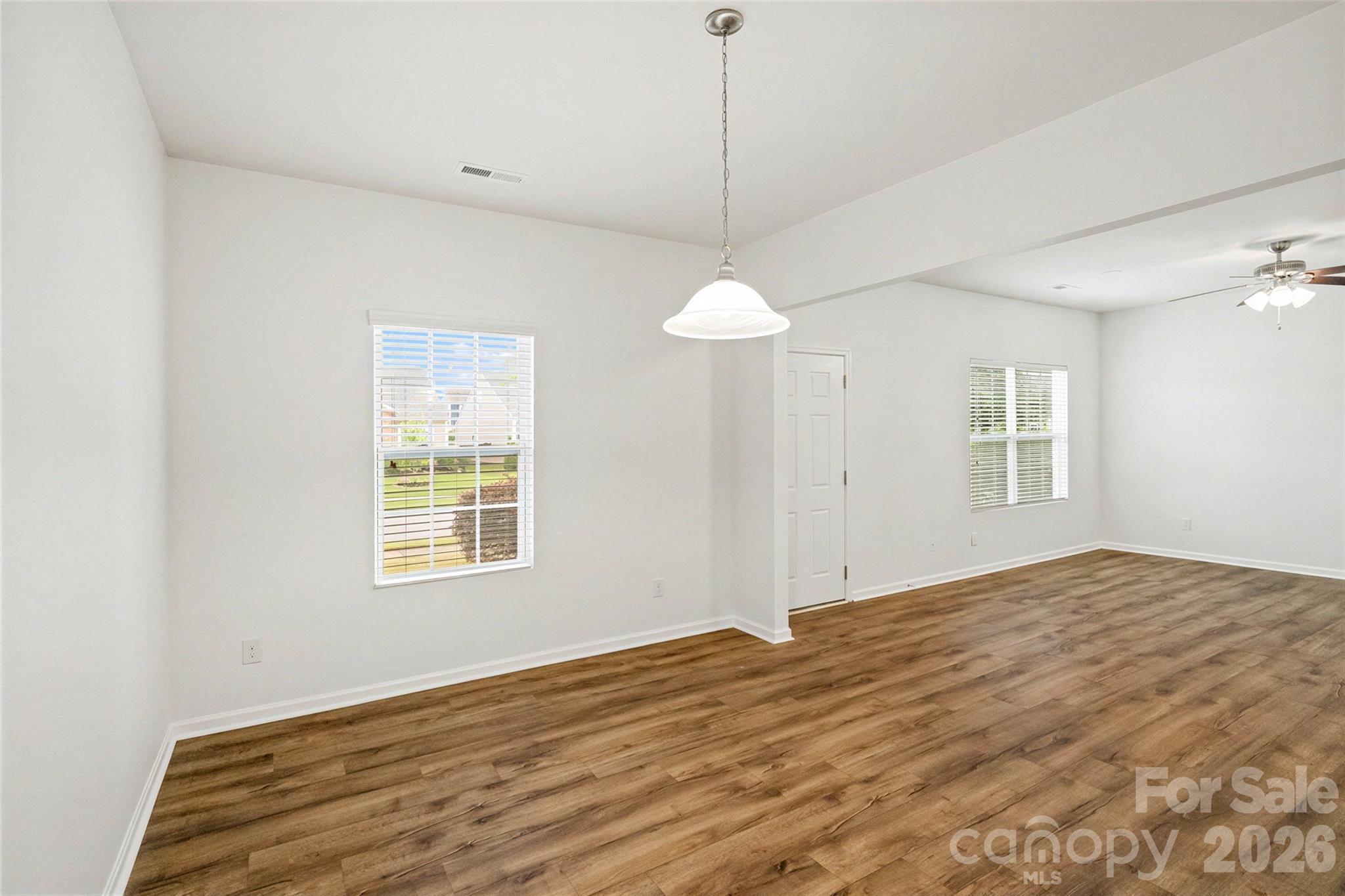 175 Glastonbury Drive Property Photo 8