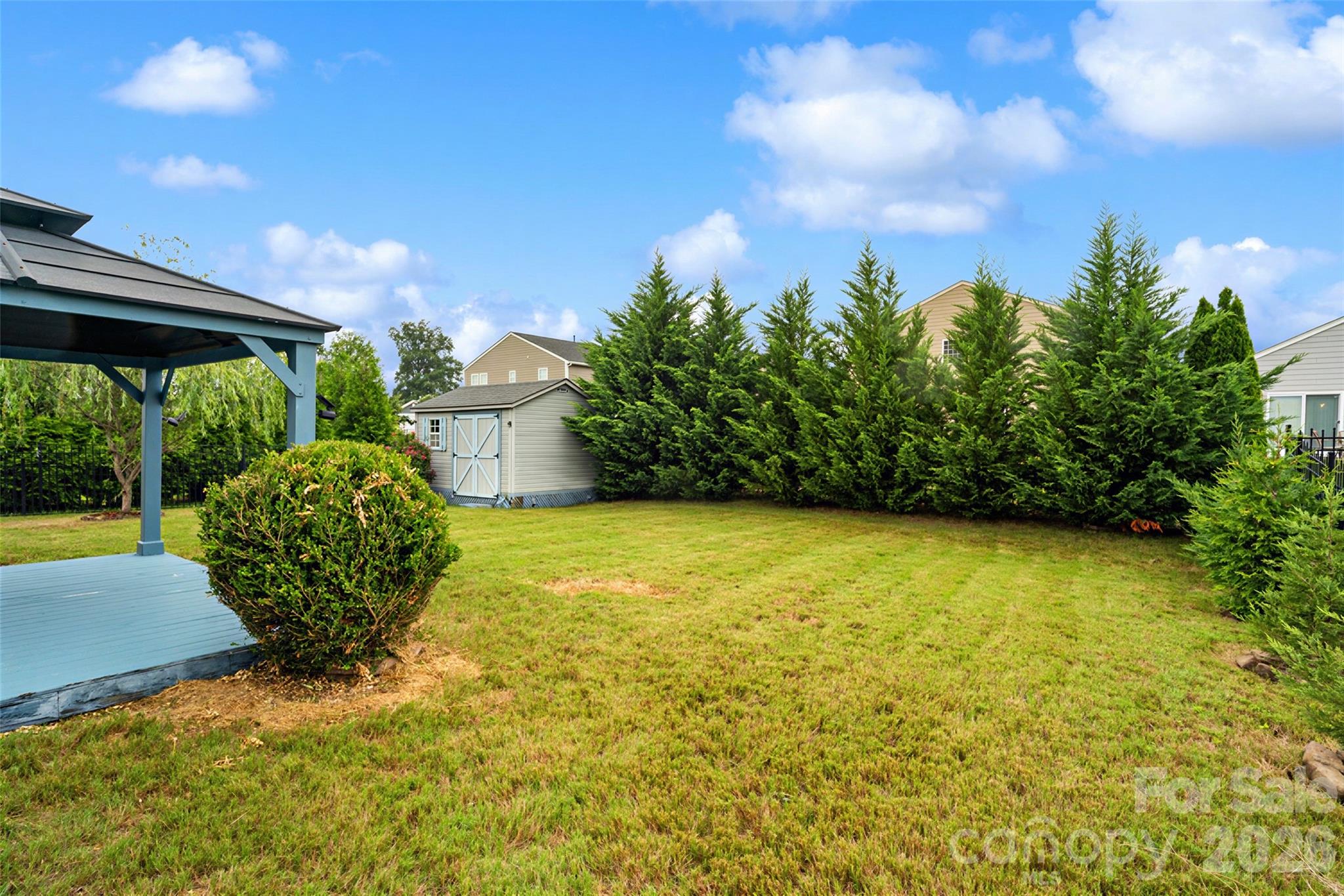 175 Glastonbury Drive Property Photo 39