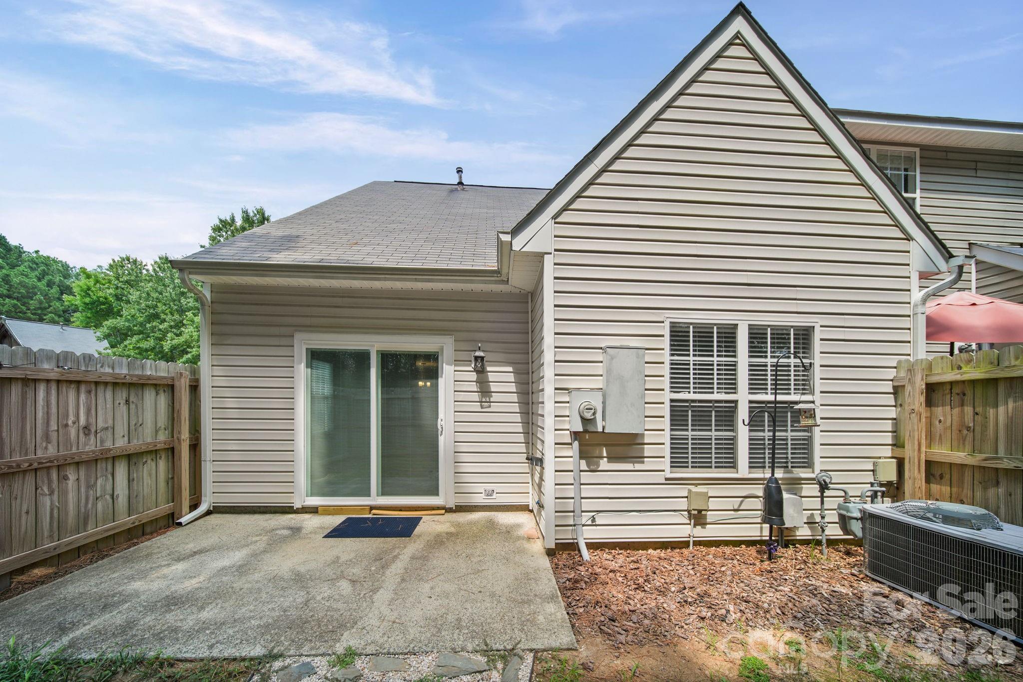 9720 Mattforest Circle Property Photo 10