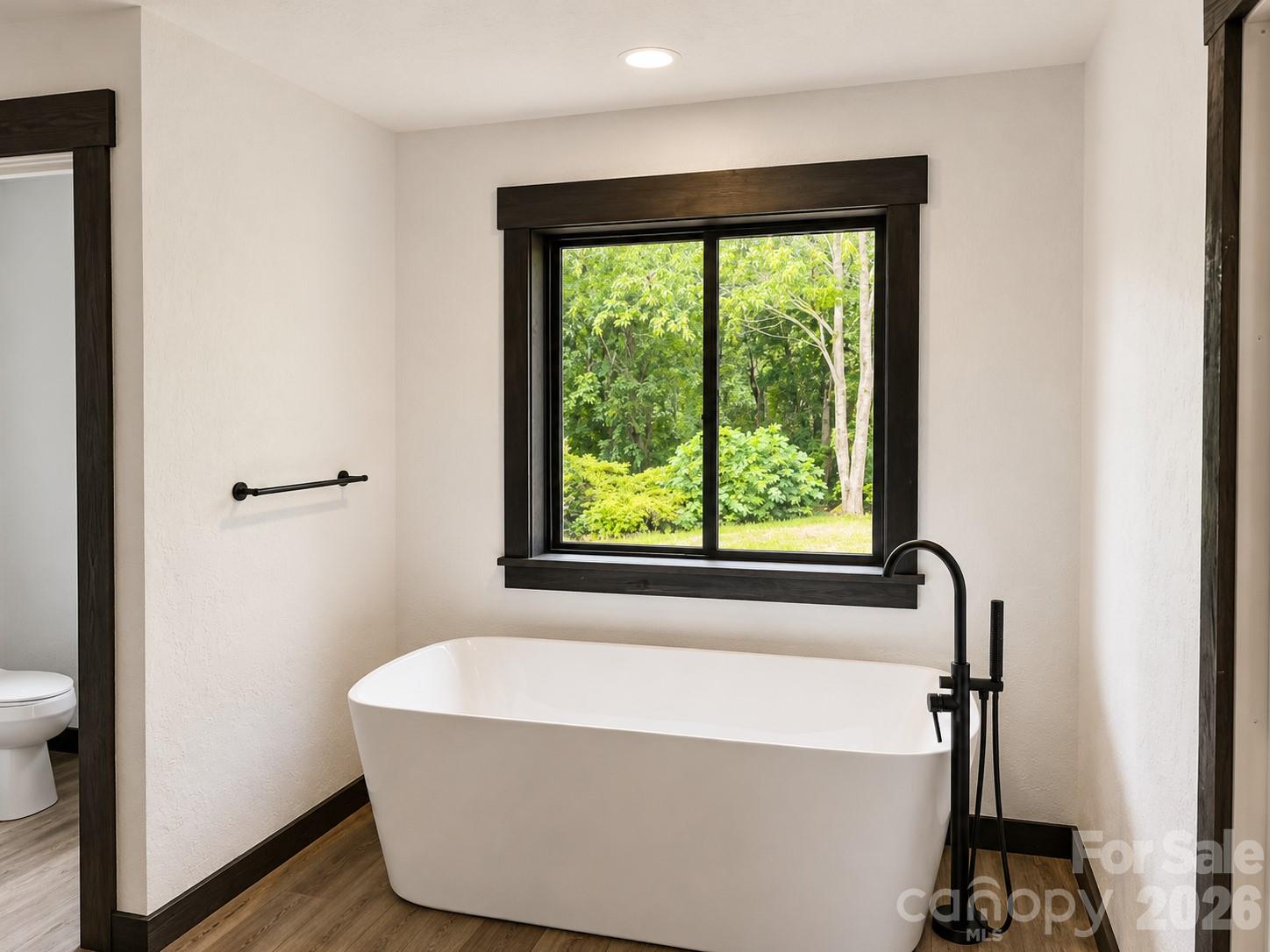 98 Tom Arthur Lane Property Photo 3